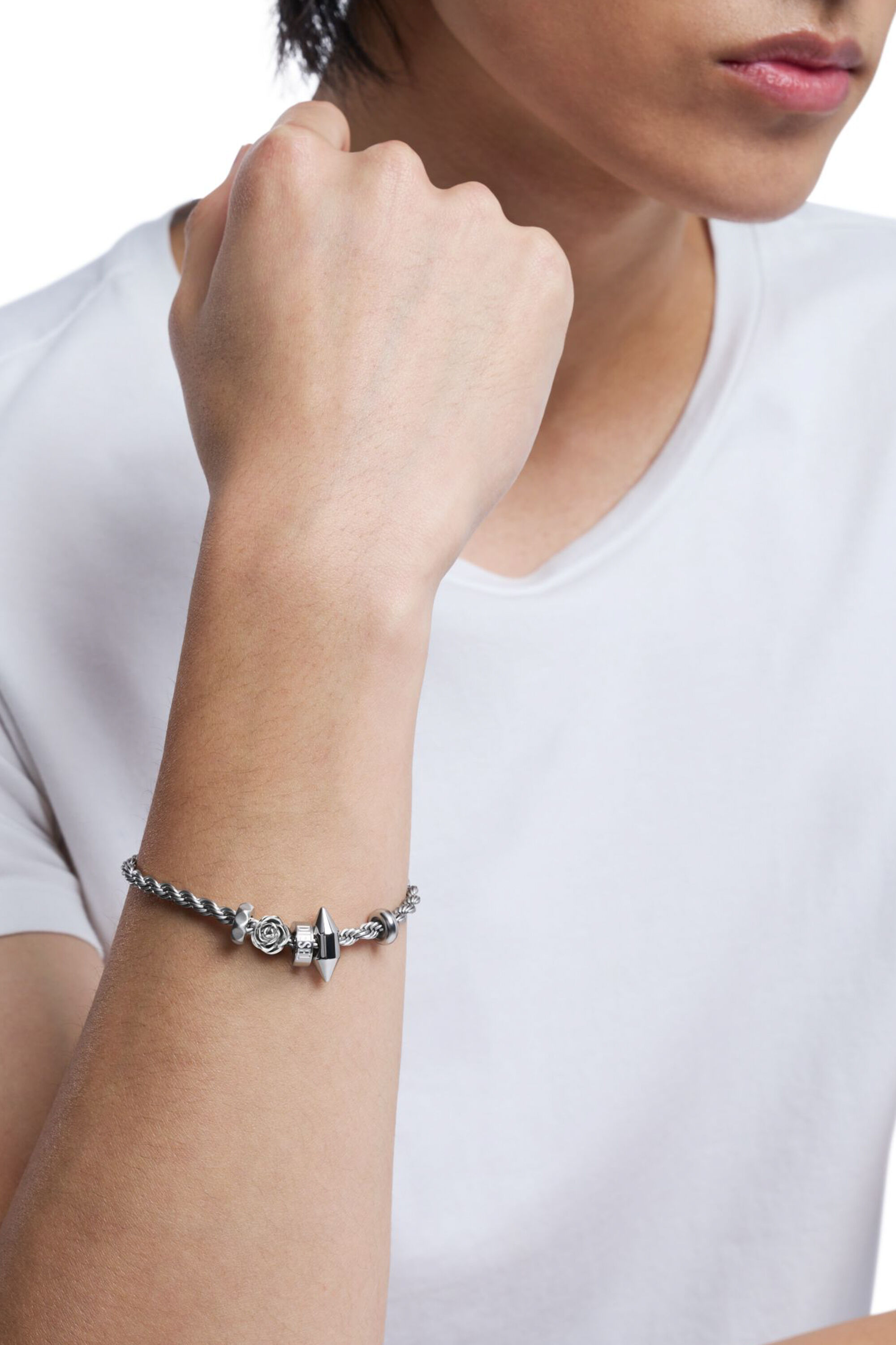 DX1622040 JEWELLERY, Silver
