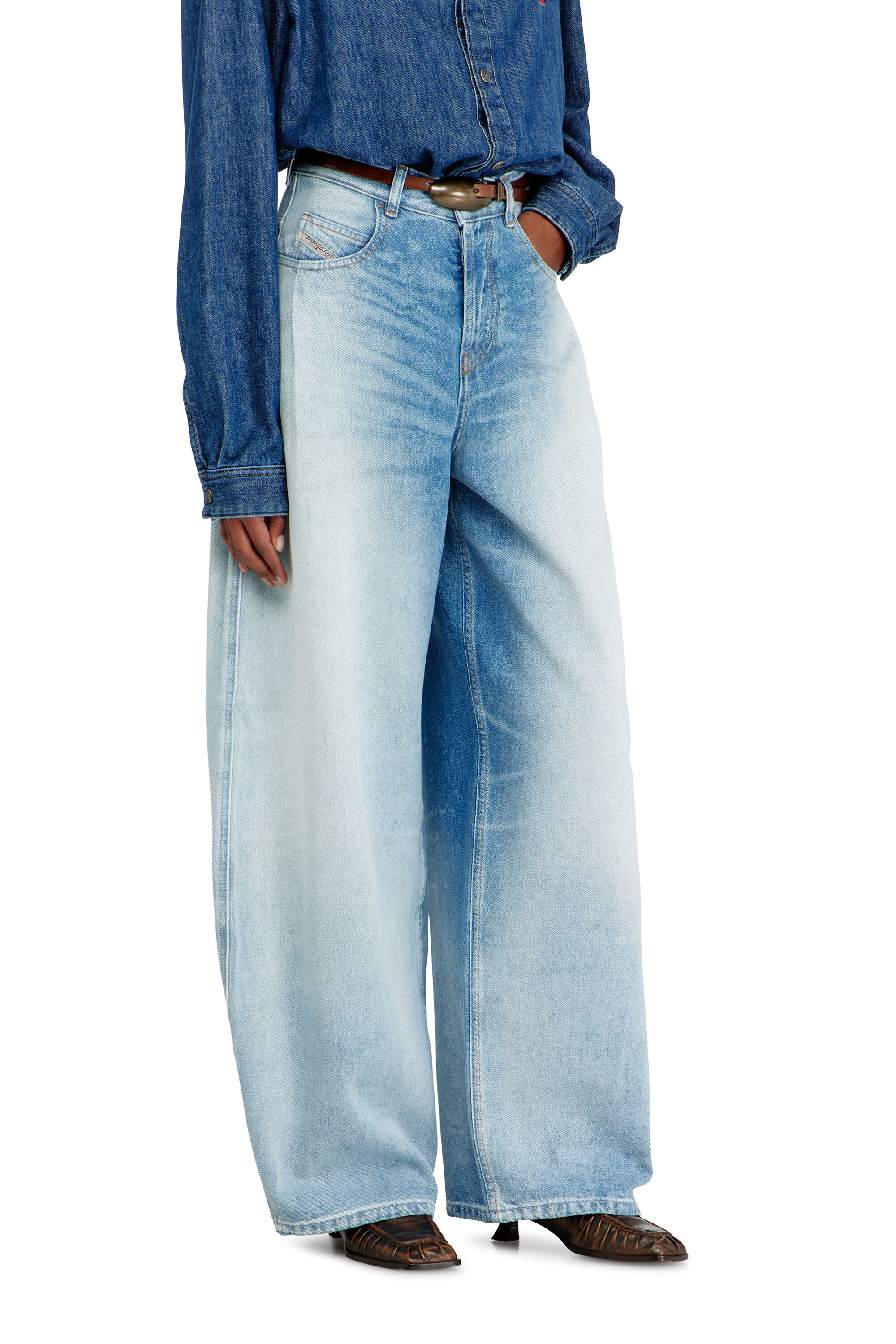 Diesel - Relaxed Jeans 1987 D-Khelz 007EE Mujer, Azul Claro - 7
