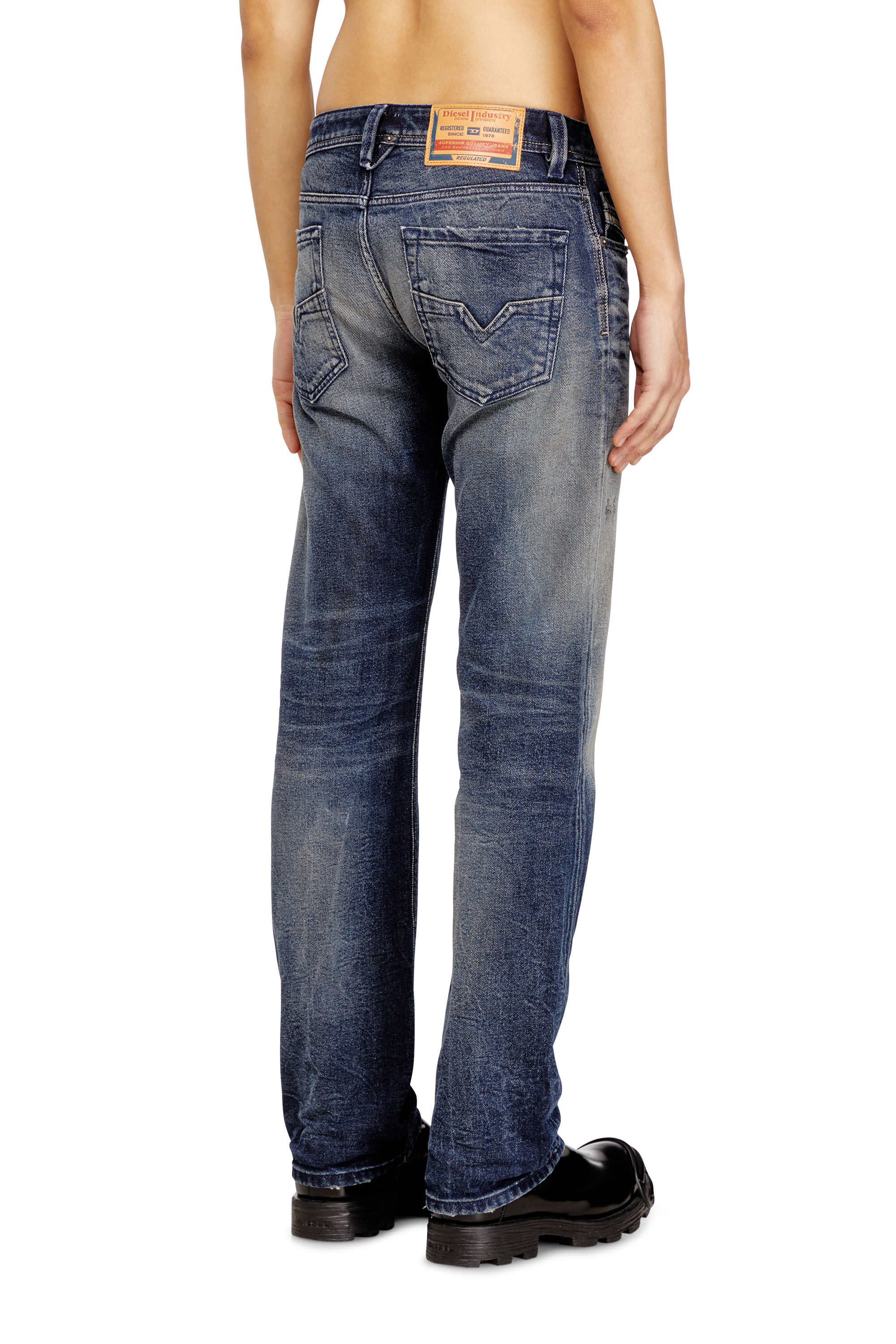 Men's Regular Jeans | Dark Blue | Diesel 1985 Larkee