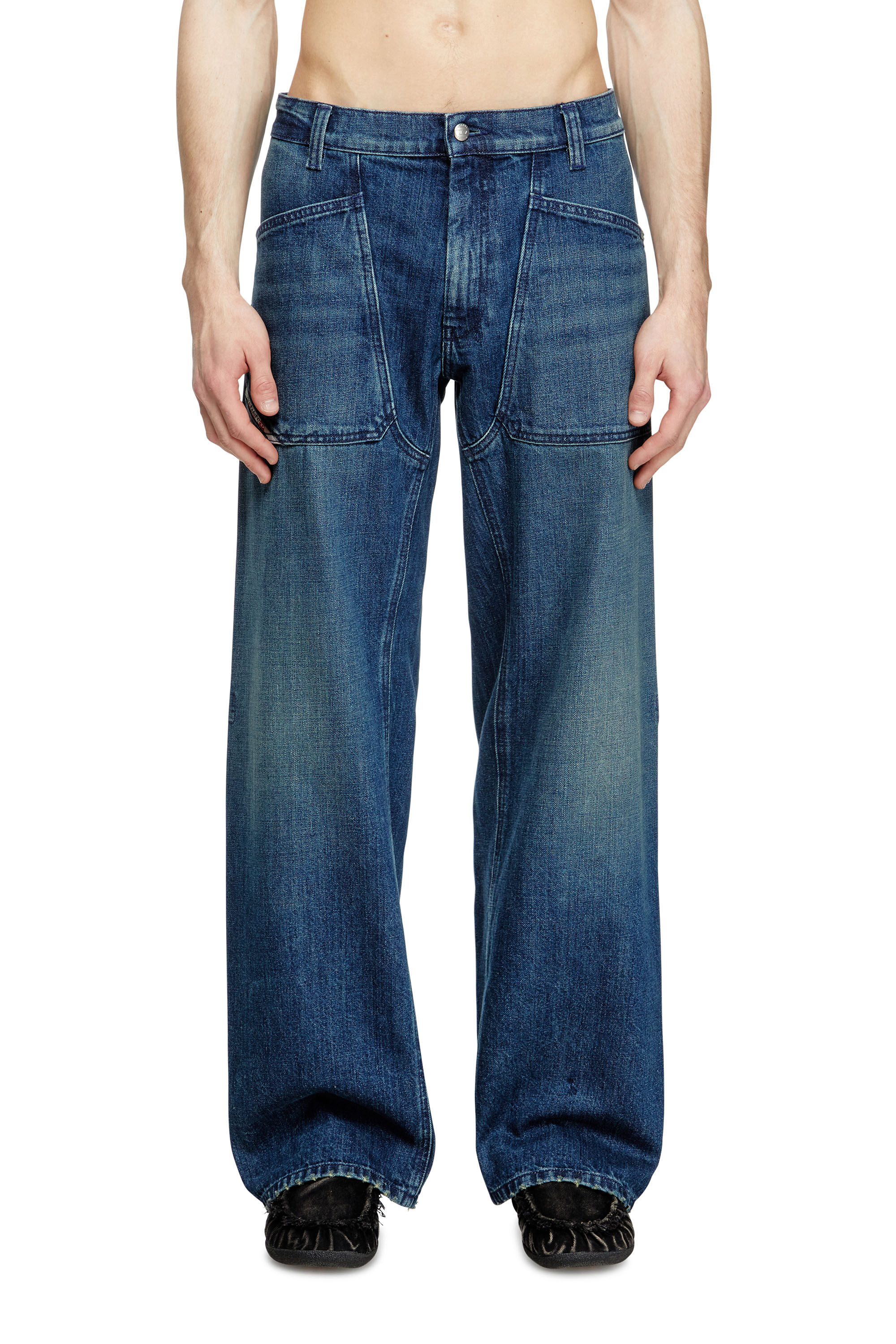 特価　DIESEL Relaxed Jeans D-Cali Ocbdm 特価 DIESEL Relaxed Jeans D-Cali Ocbdm Relaxed Jeans - D-Cali