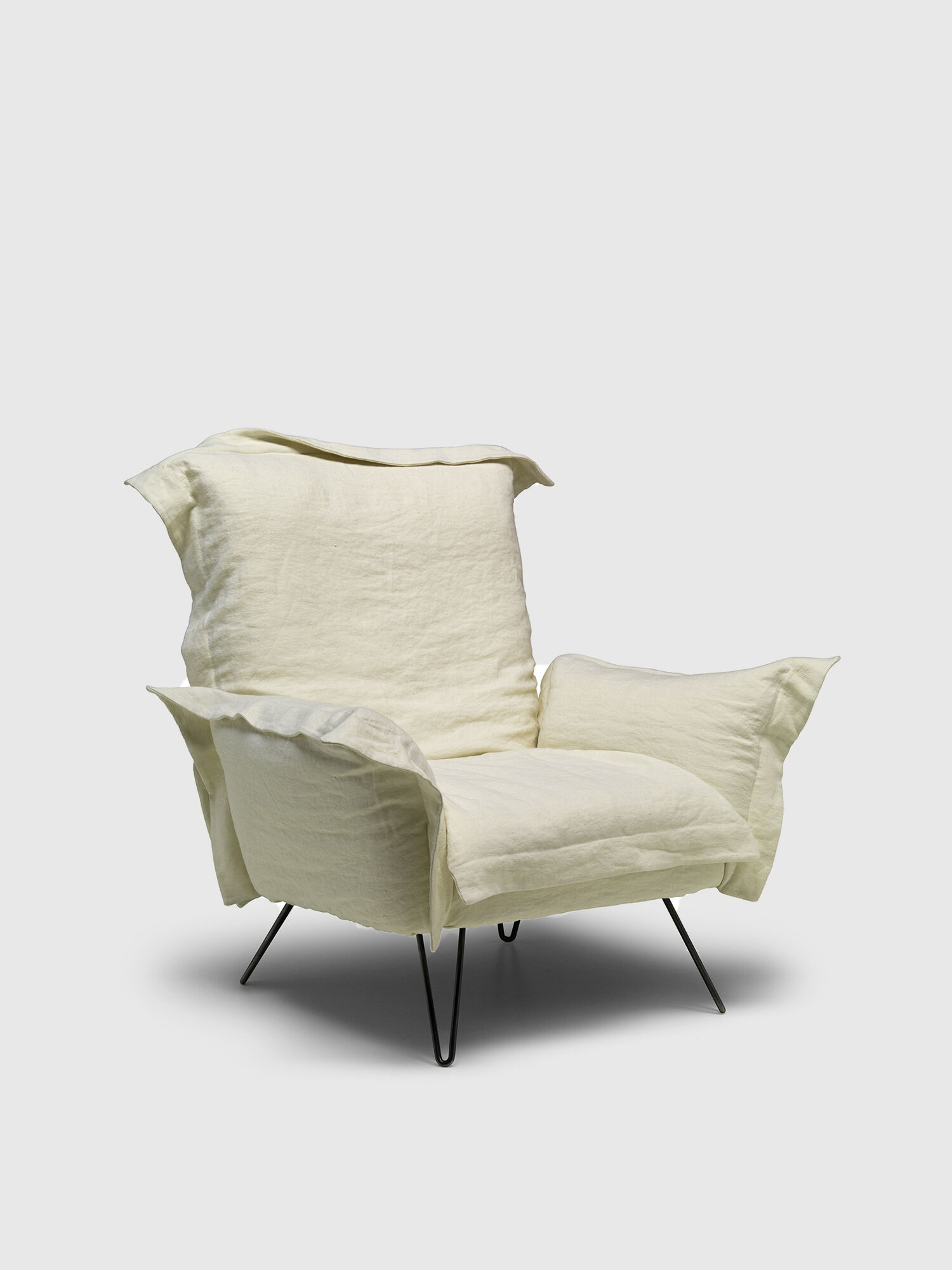 Diesel - DL0F55 CLOUDSCAPE, Unisex's Soft armchair with large cushions in White - 2