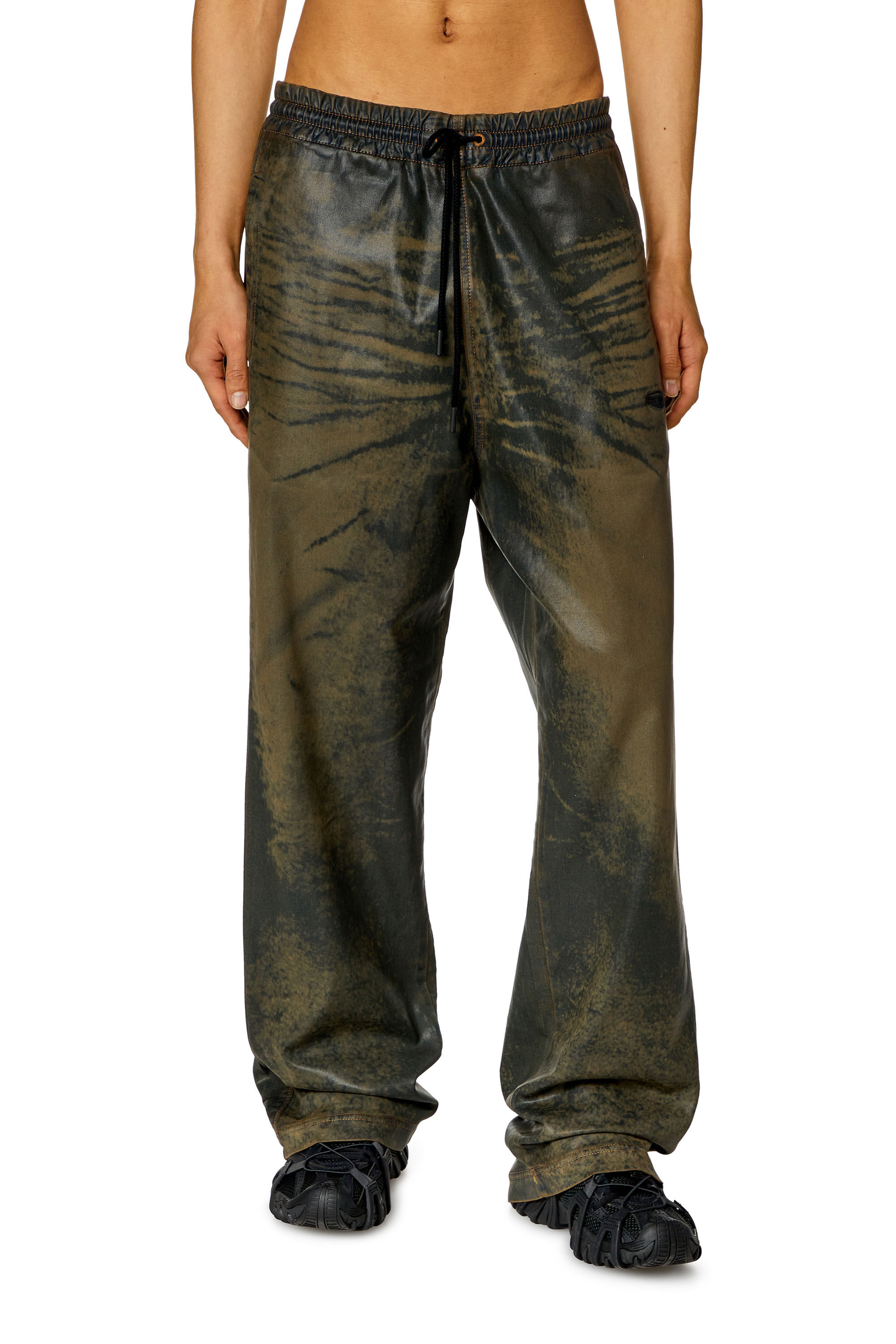 Diesel - Relaxed D-Martyans Track Denim 068NU Unisex, Marr&oacute;n - 1