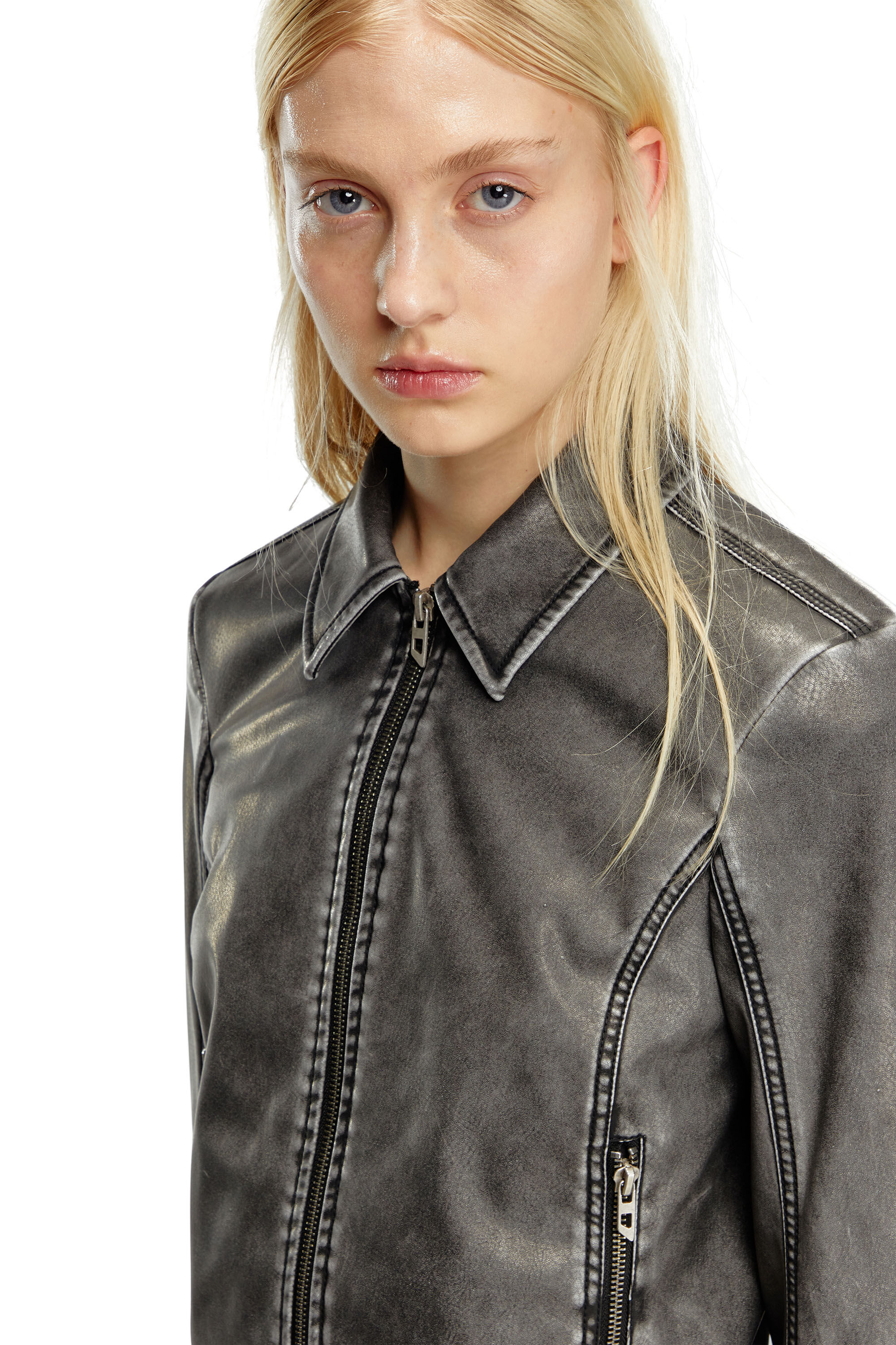 Diesel - G-OTA, Veste cropped en tissu technique délavé Femme in Noir - 4