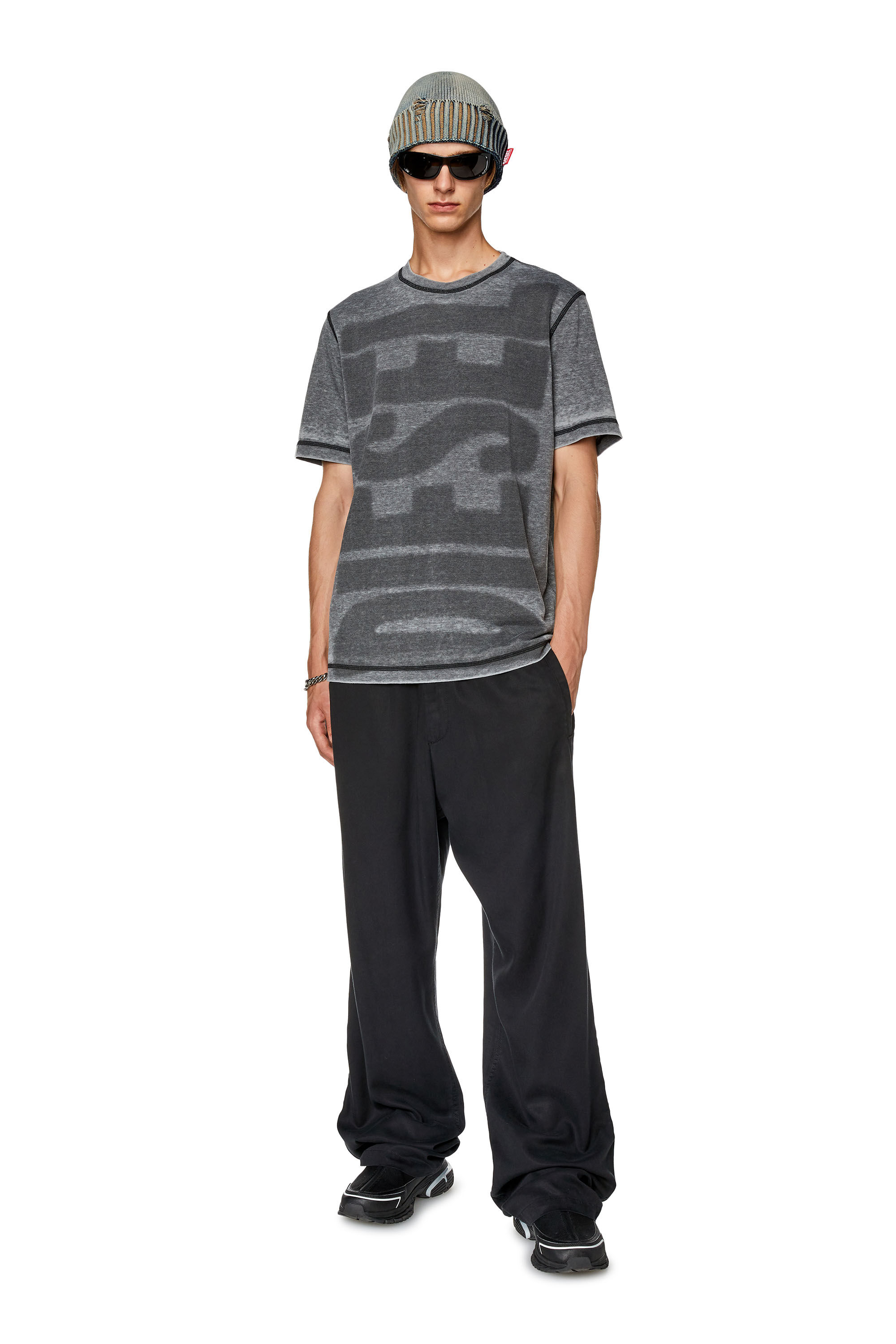 Diesel - T-JUST-L1, Male's T-shirt with burn-out logo in Black - 1