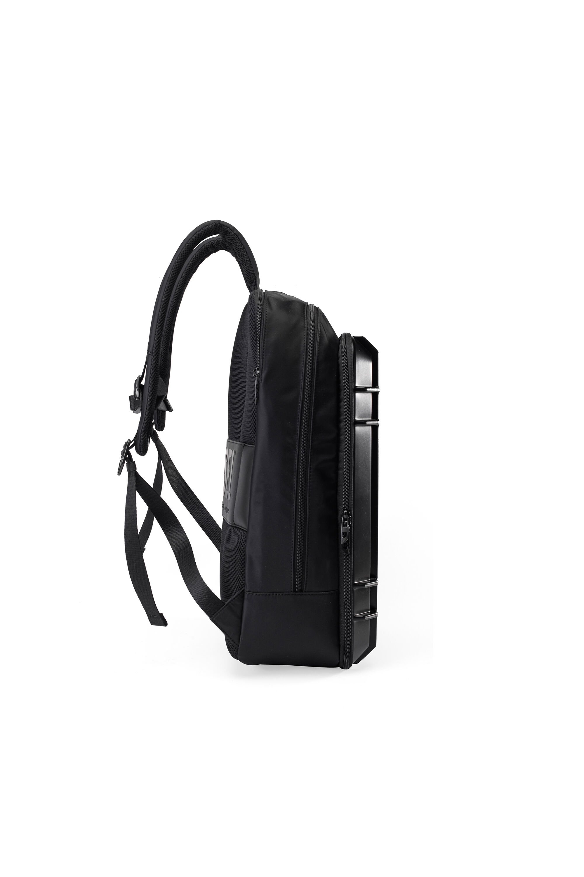 Diesel - DIESEL PC STRONG IMAGE BACKPACK- DSB005, Mochila de viaje resistente Unisex in Negro - 4