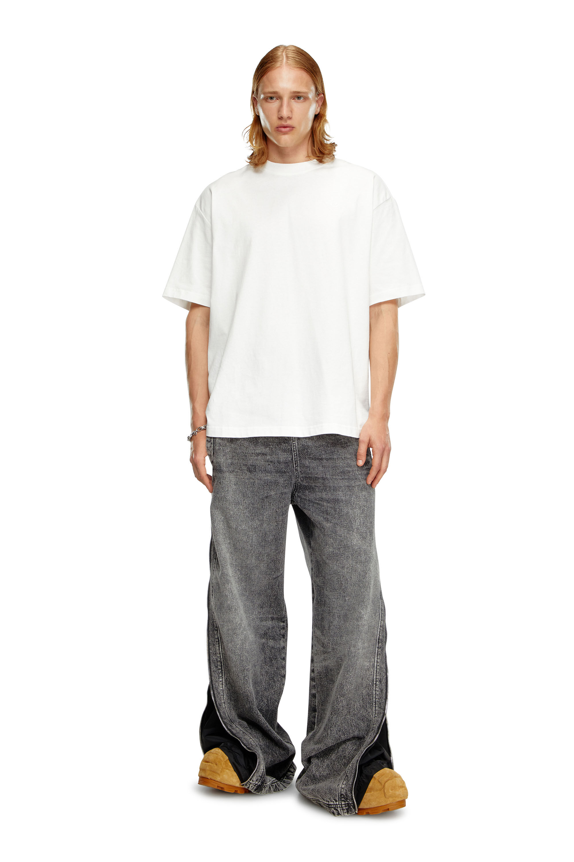 Men's oversized T-shirt with oval D embroidery | White | Diesel