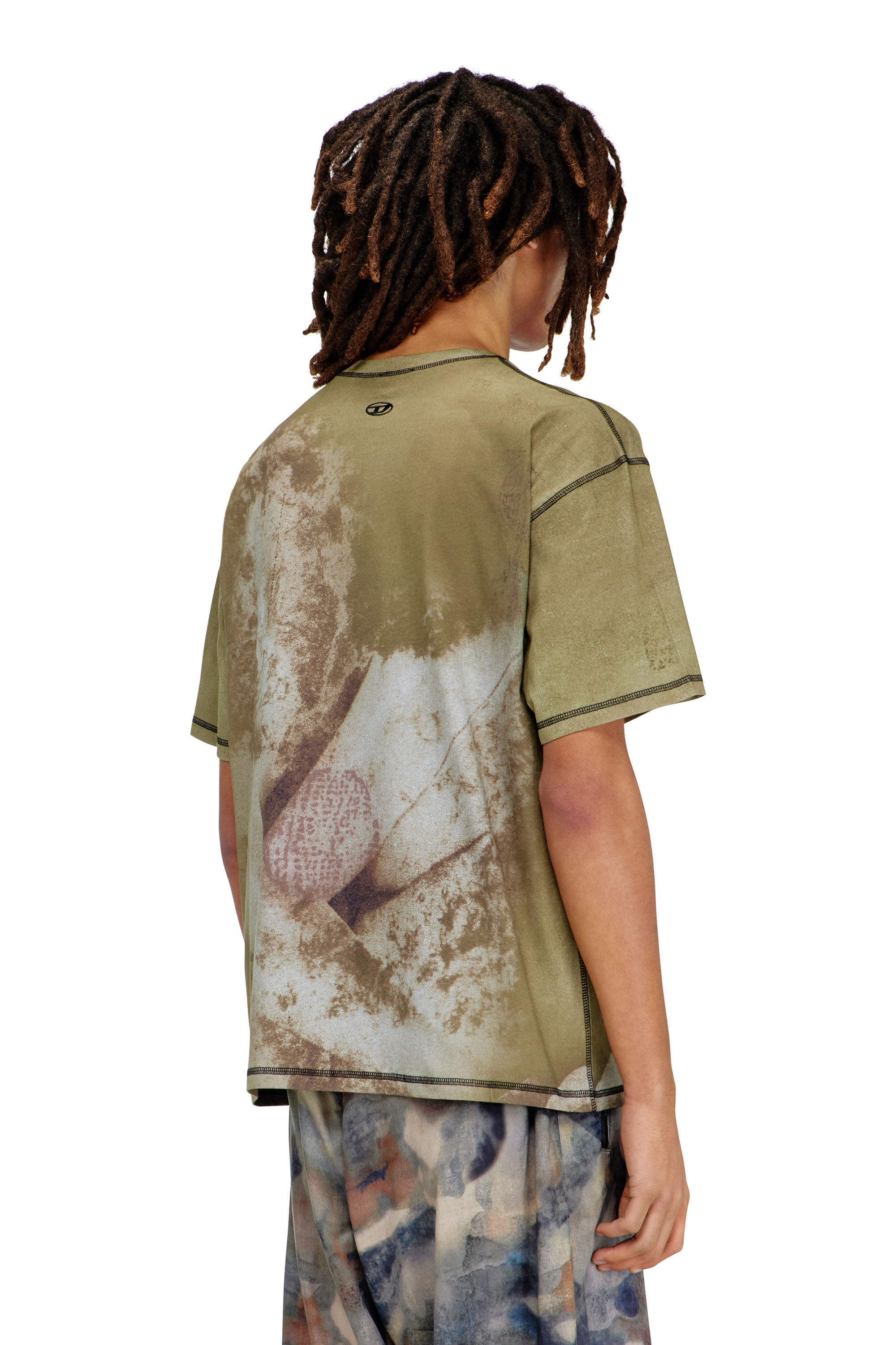Men's Relaxed T-shirt with all-over prints and patches | Green