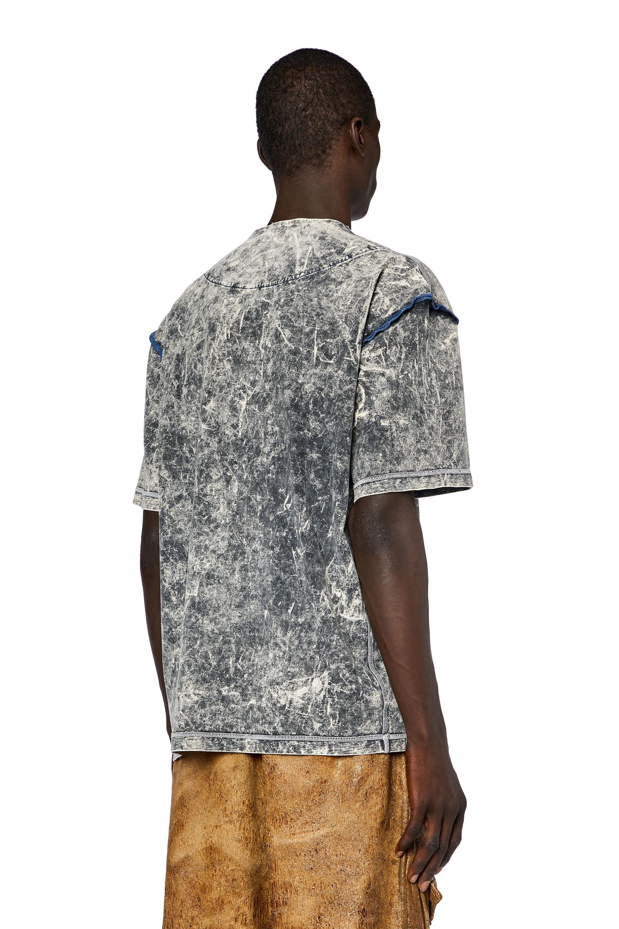 Diesel - T-WASHVOLKK, Male's T-shirt with marbled effect in Black - 5