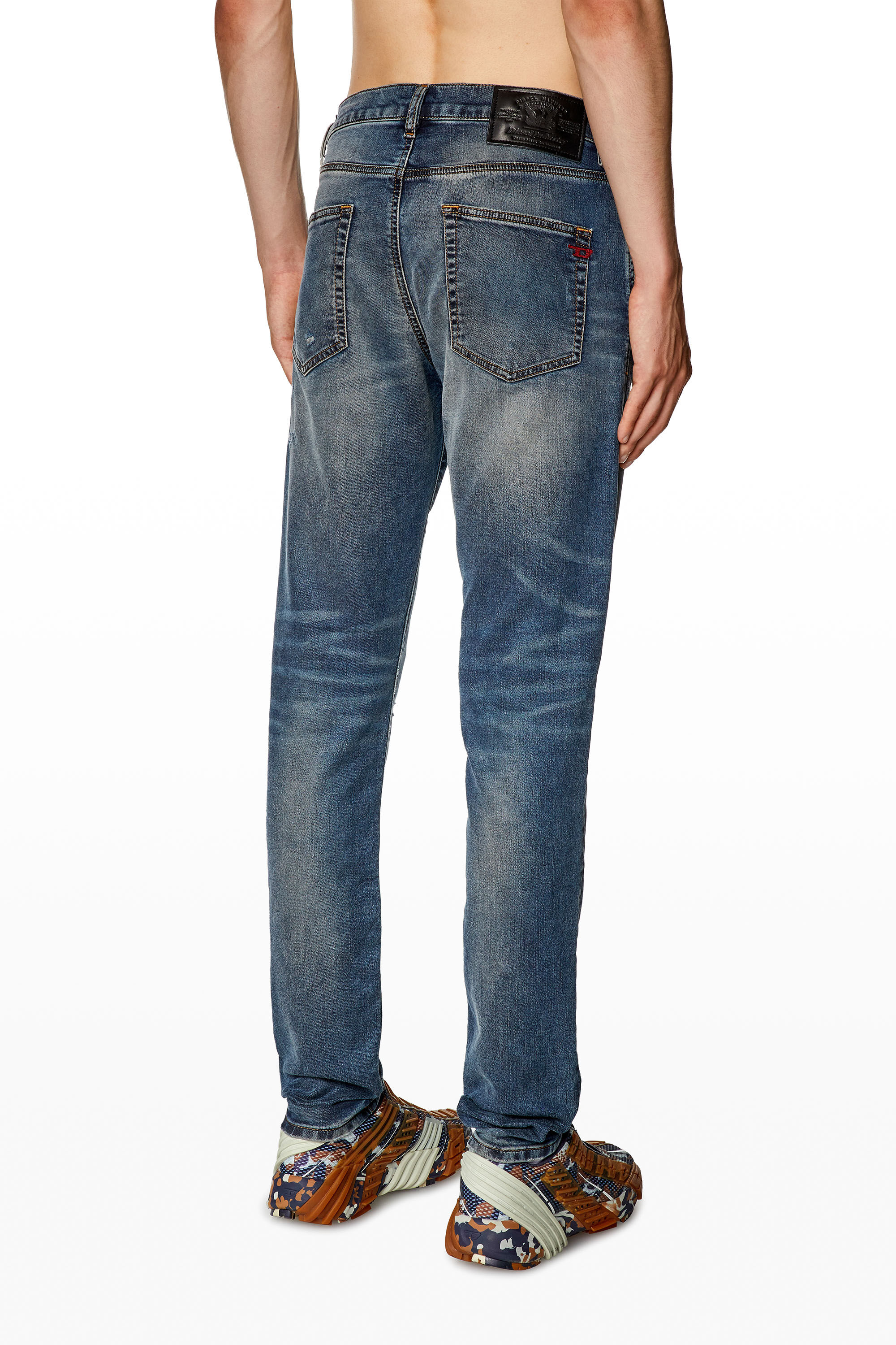 Diesel - Male's Slim 2060 D-Strukt Joggjeans® E9H98, Dark Blue - 4