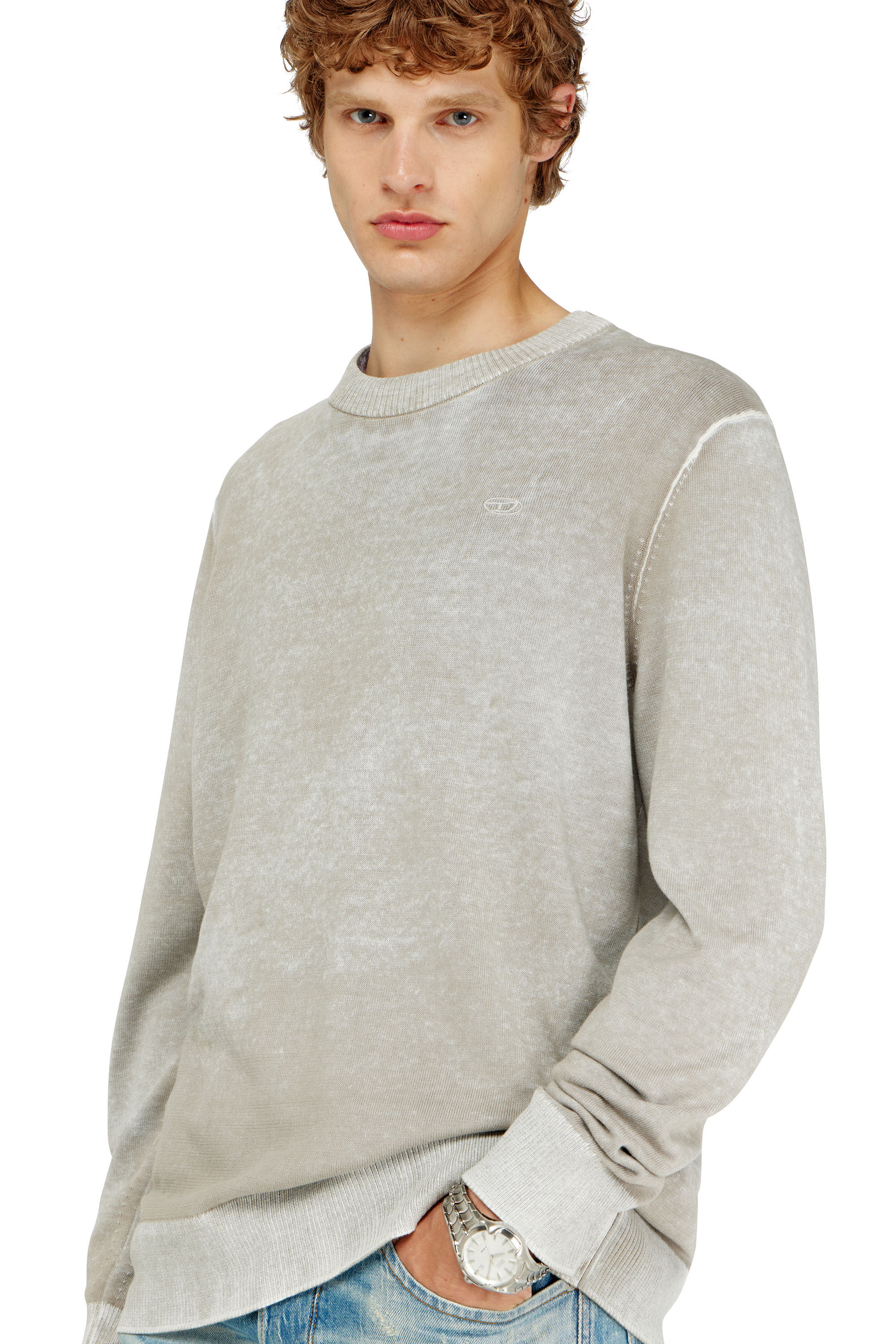 Diesel - K-LAURENT, Pull avec impression invers&eacute;e d&eacute;color&eacute;e Homme in Gris - 5