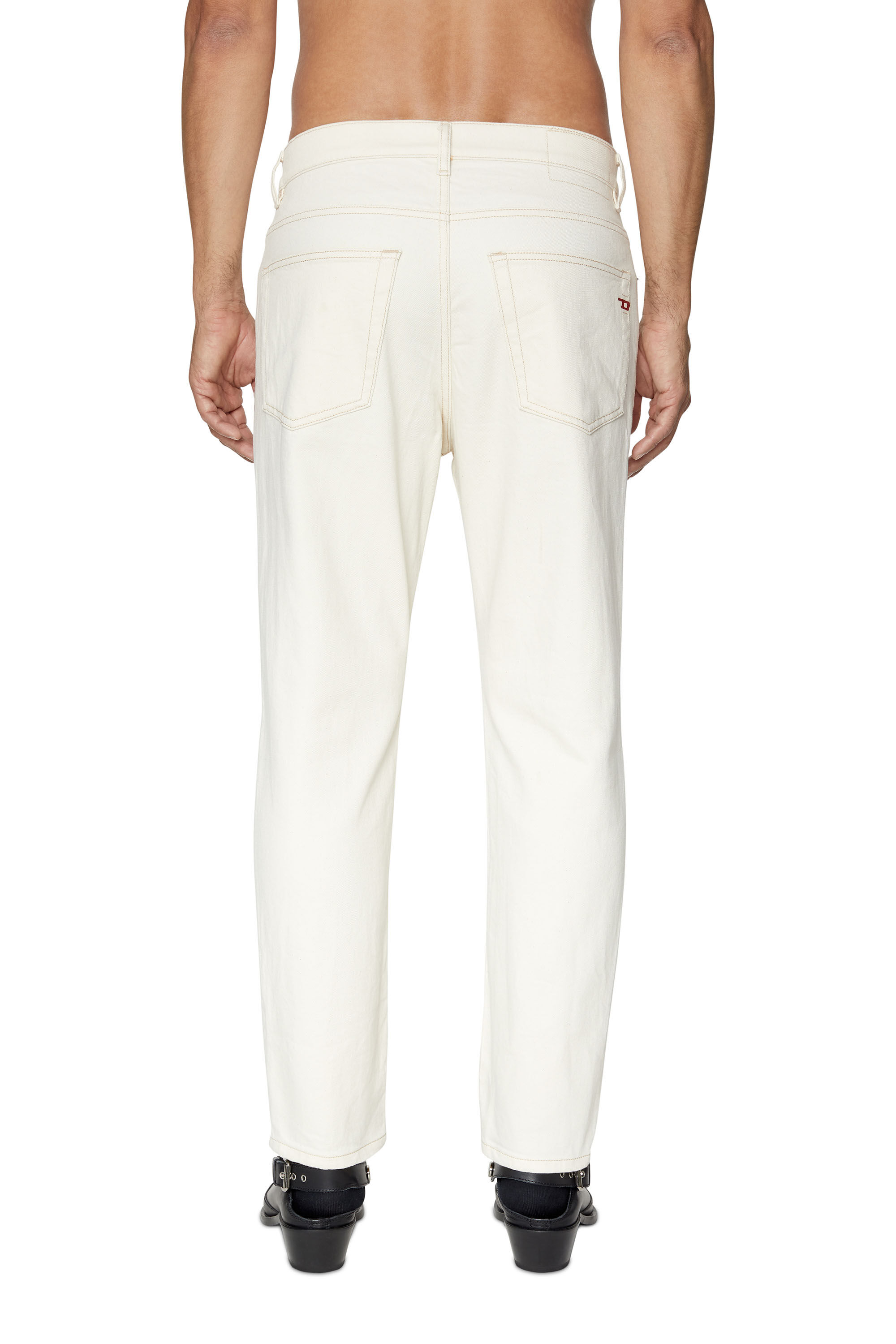Diesel - Tapered Jeans 2005 D-Fining 09B94, Tapered Jeans - 2005 D-Fining Homme in Blanc - 4