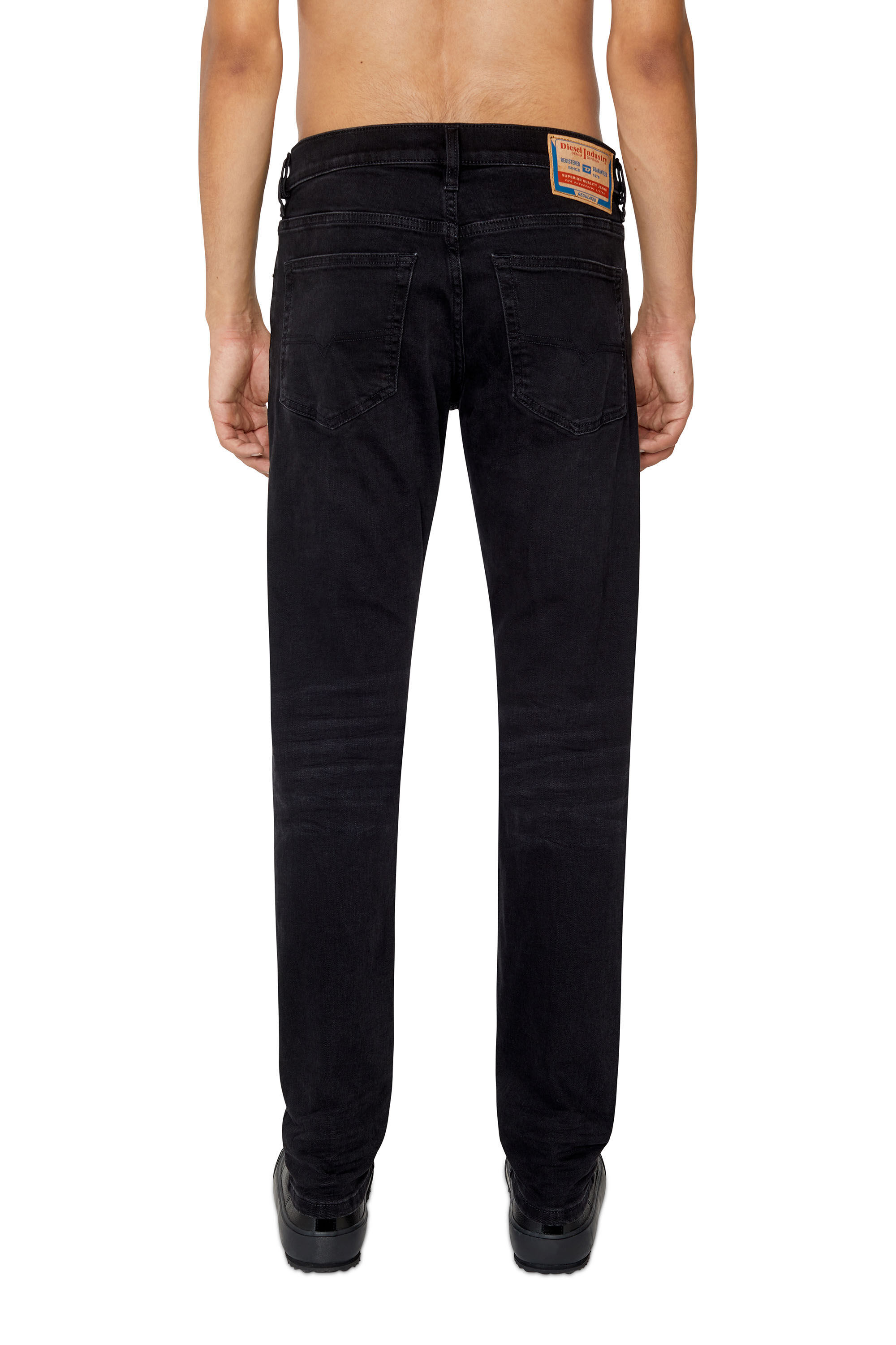 Diesel - Slim Jeans D-Luster 0IHAU, Male's Slim Jeans - D-Luster in Black/Dark Grey - 4