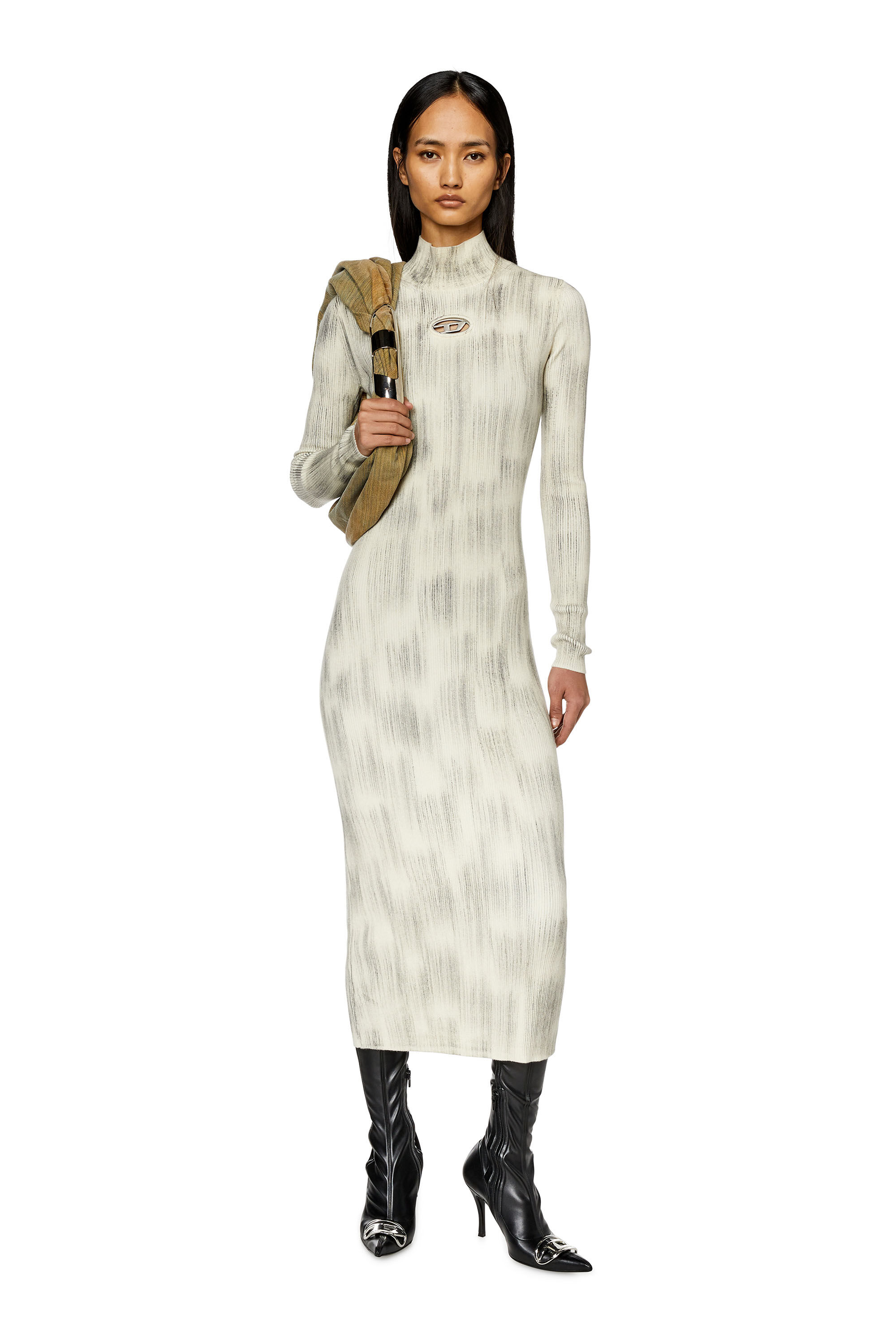 Diesel - M-ZARY-C, Robe midi côtelée avec plaque Oval D Femme in Gris - 1