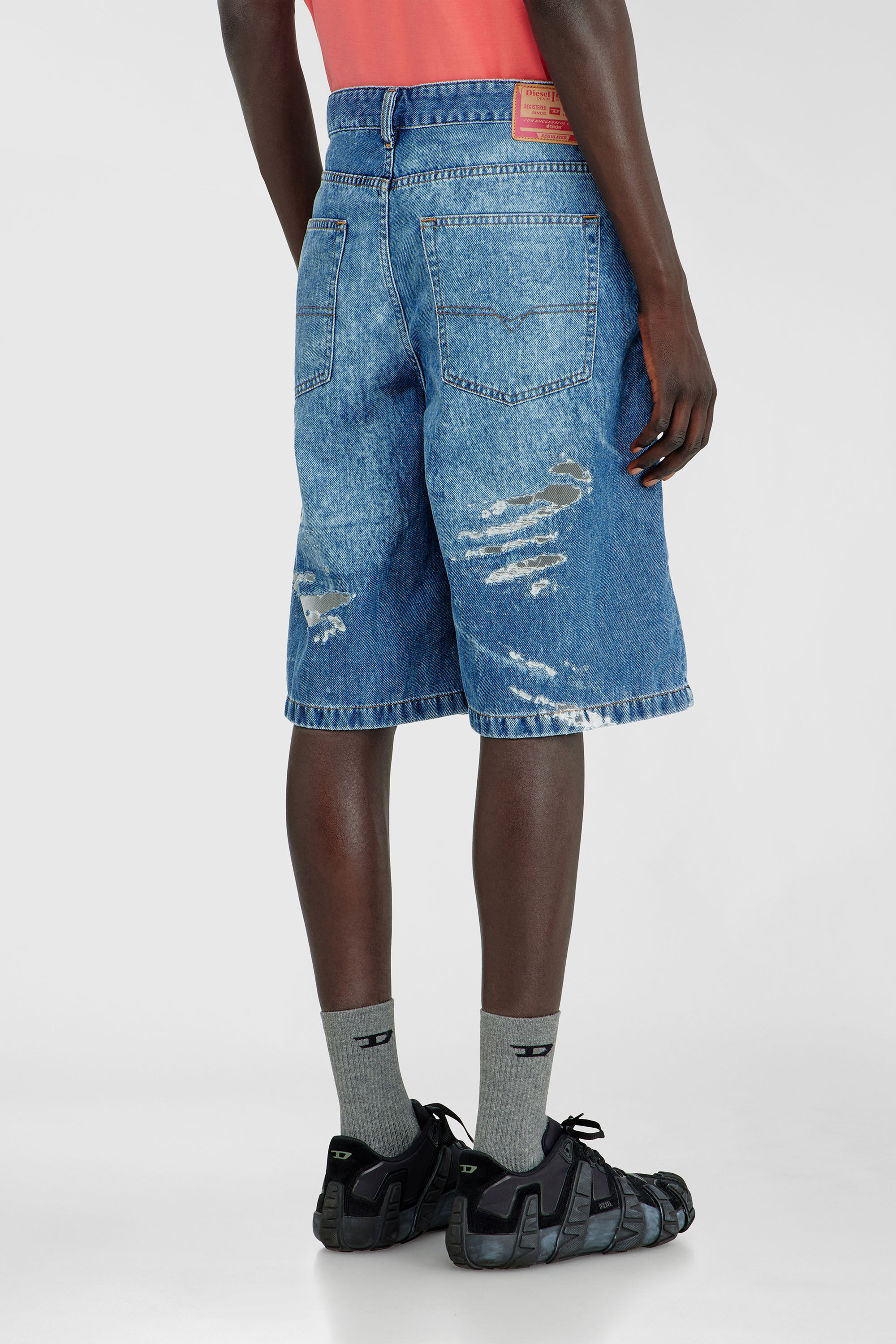 24年製 DIESEL de-sire Shorts Coated Denim PR-DE-SIRE-SHORT