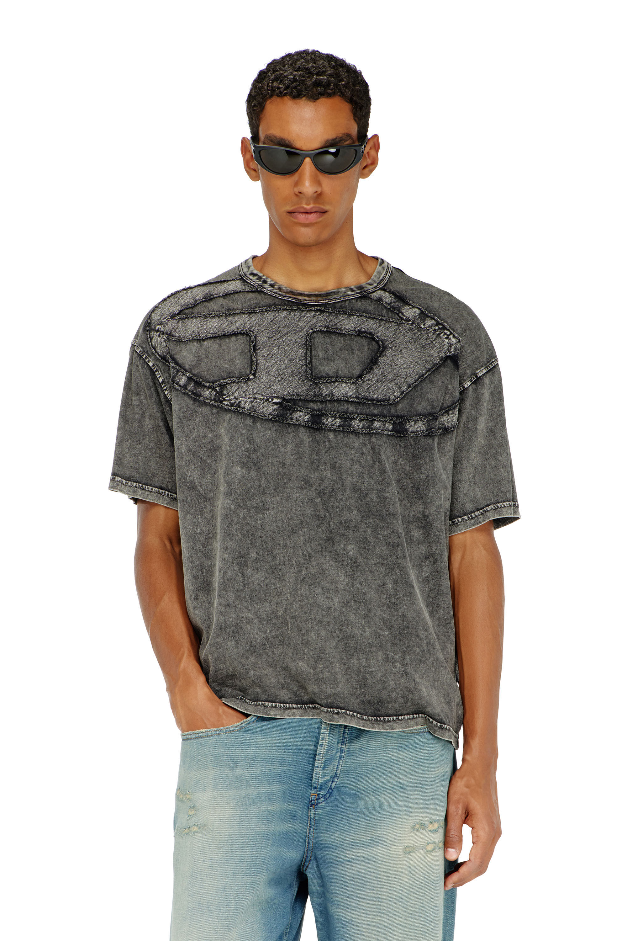 Men's Relaxed cotton T-shirt with Oval D applique | Black | Diesel US