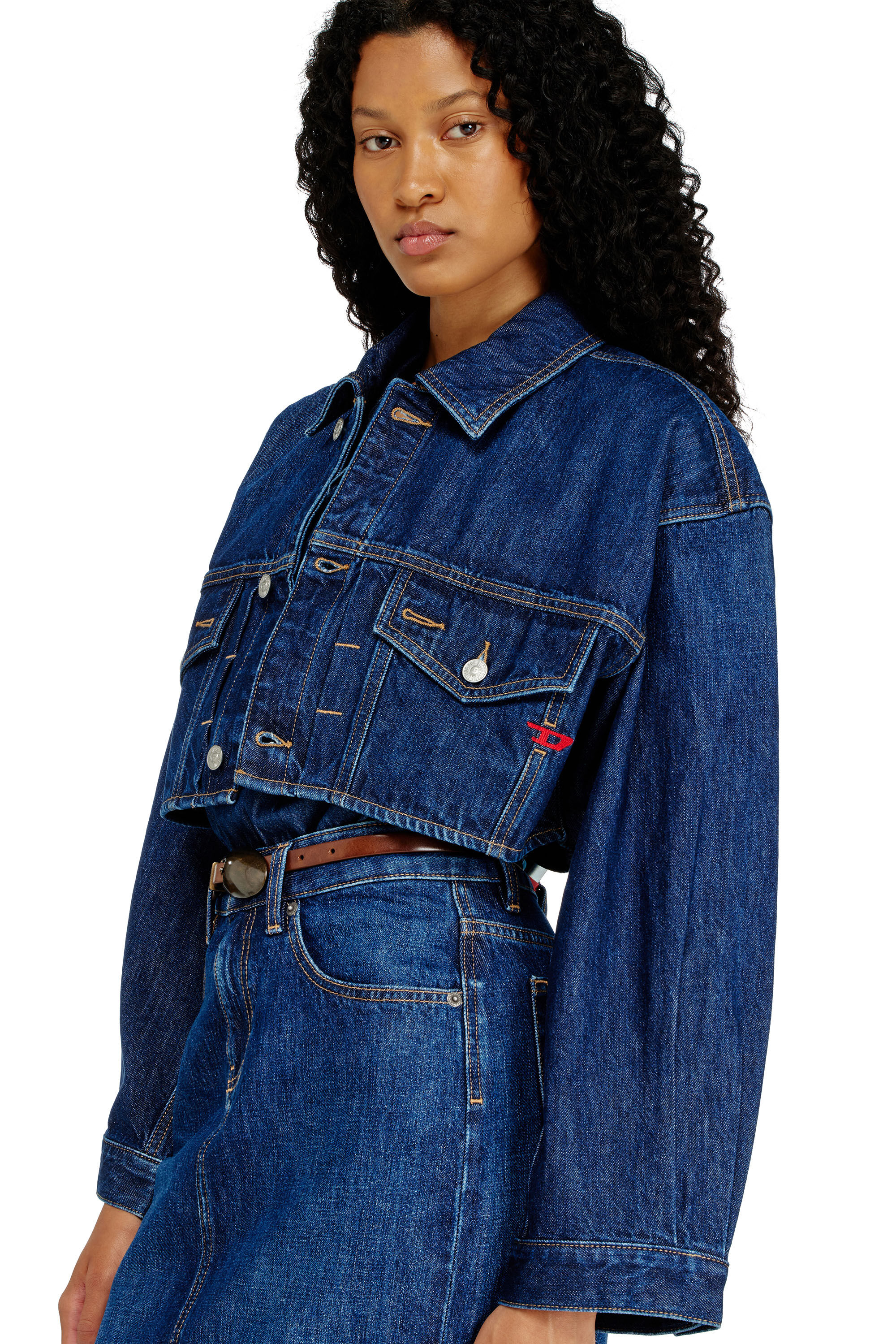 Diesel - DE-MALLEY, Chaqueta trucker denim cropped oversize Mujer in Azul marino - 4