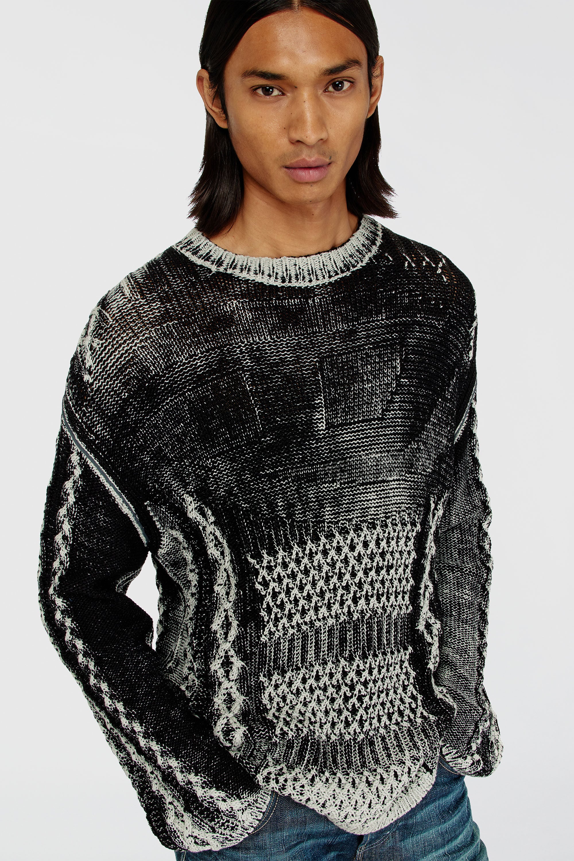 Diesel - K-MIONE, Male's Treated cable-knit jumper in Grey/Black - 5