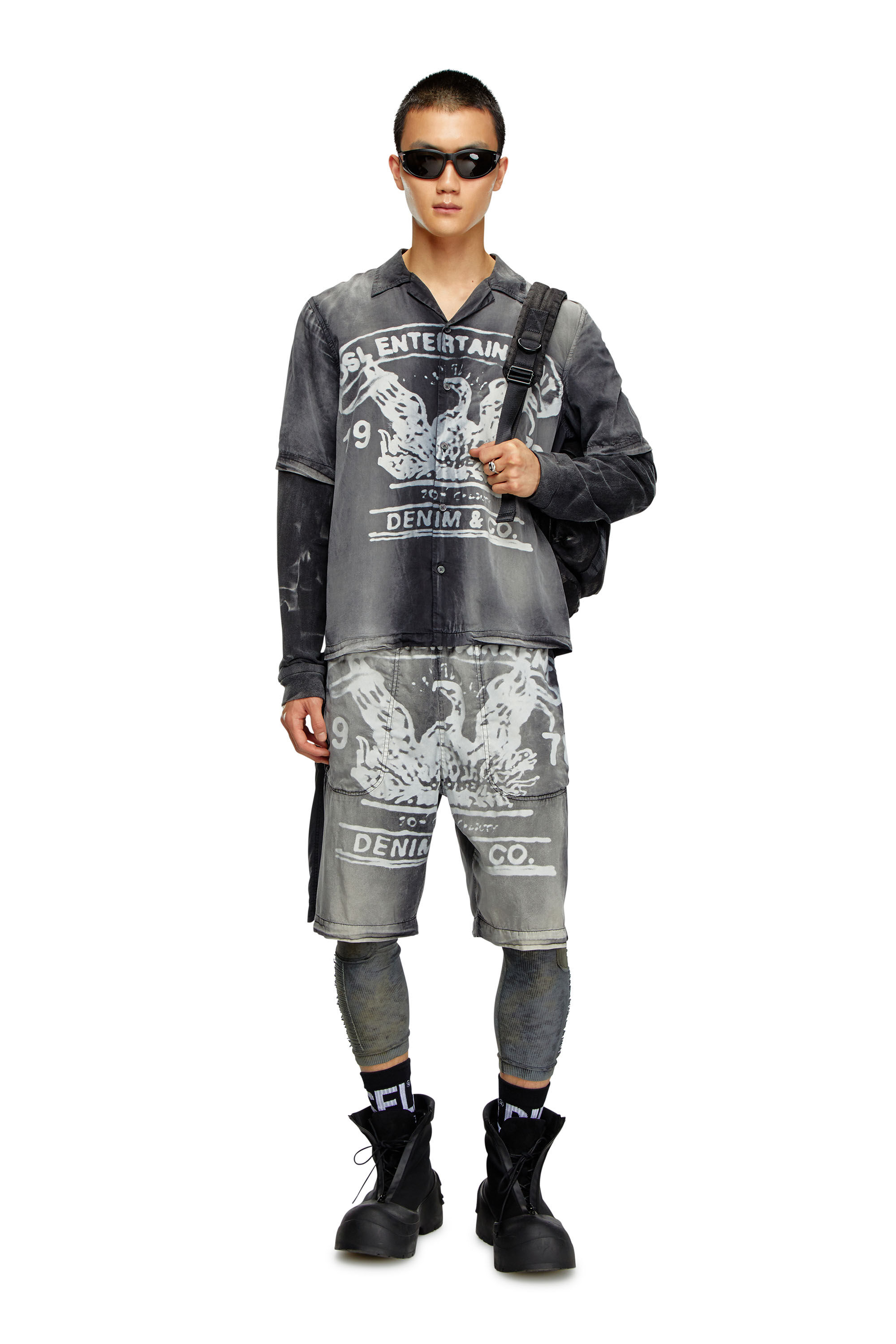 Diesel - P-EEKLO-SHORT, Male's Faded shorts with archival print in Black/Grey - 1