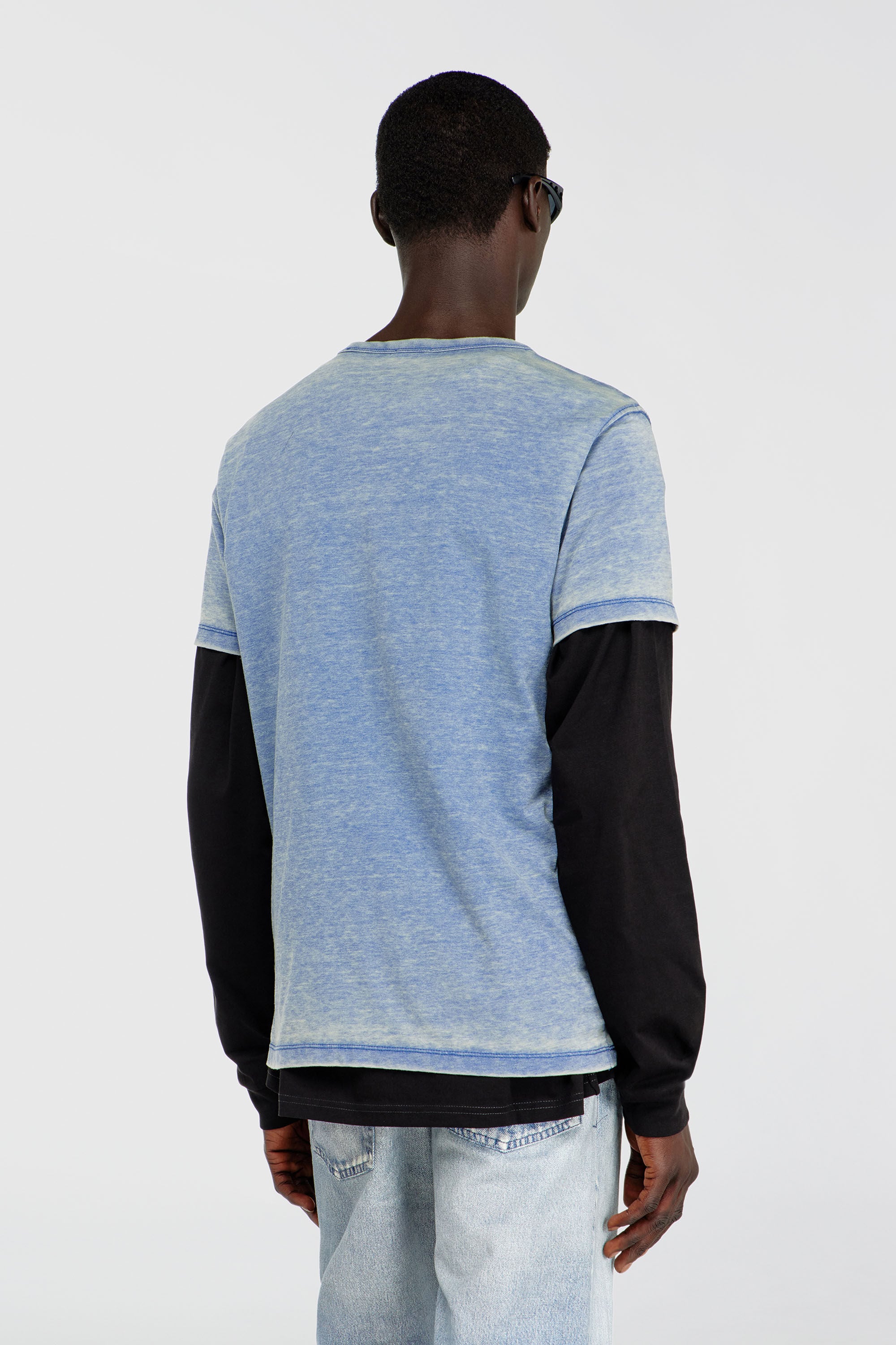 Diesel - T-DOMY, Camiseta con efecto burnout y estampado D78 Hombre in Azul marino - 4