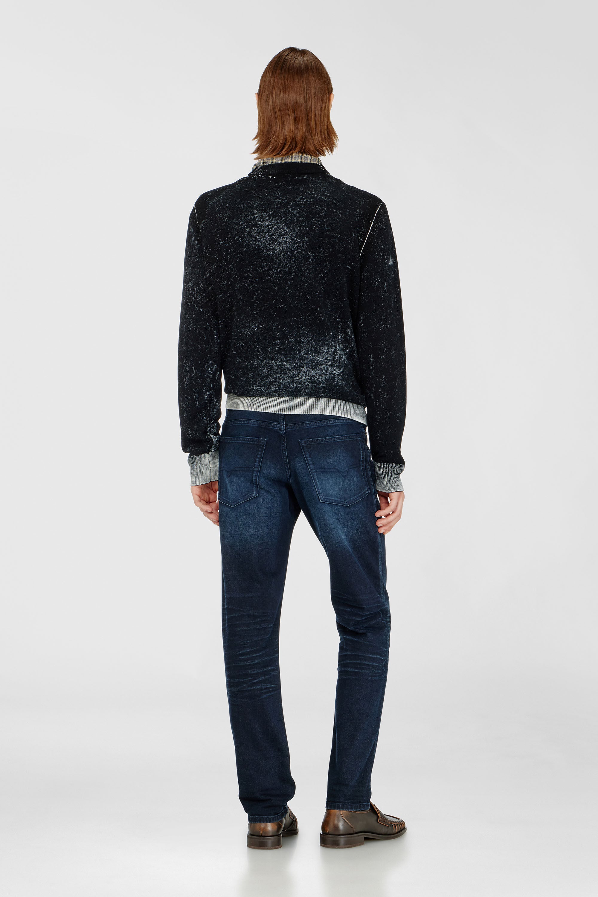 Diesel - Regular Jeans 2023 D-Finitive 0BMBX Hombre, Azul Oscuro - 3