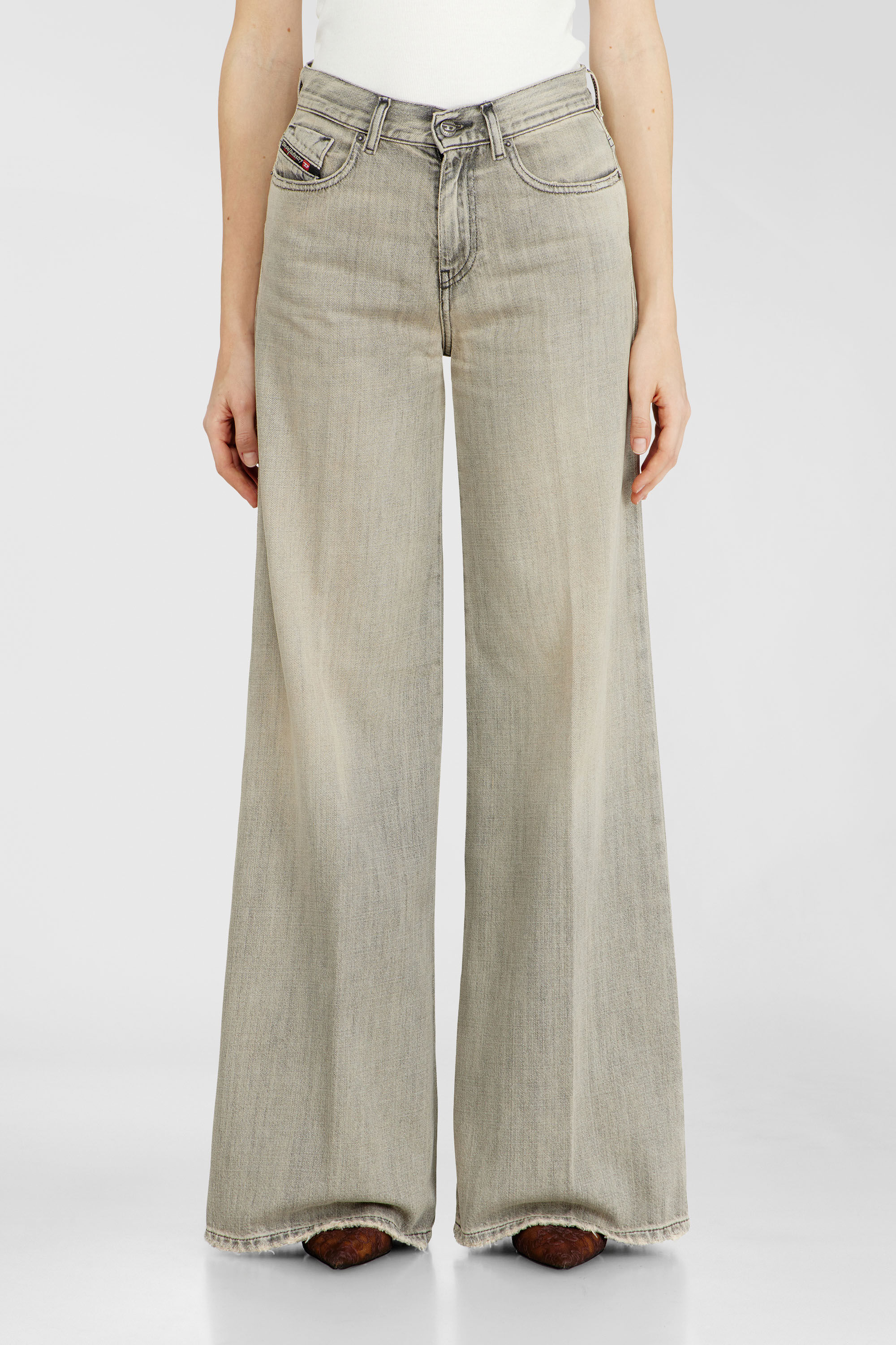 Diesel - Flare Jeans 1978 D-Akemi 068RU Mujer, Gris - 4