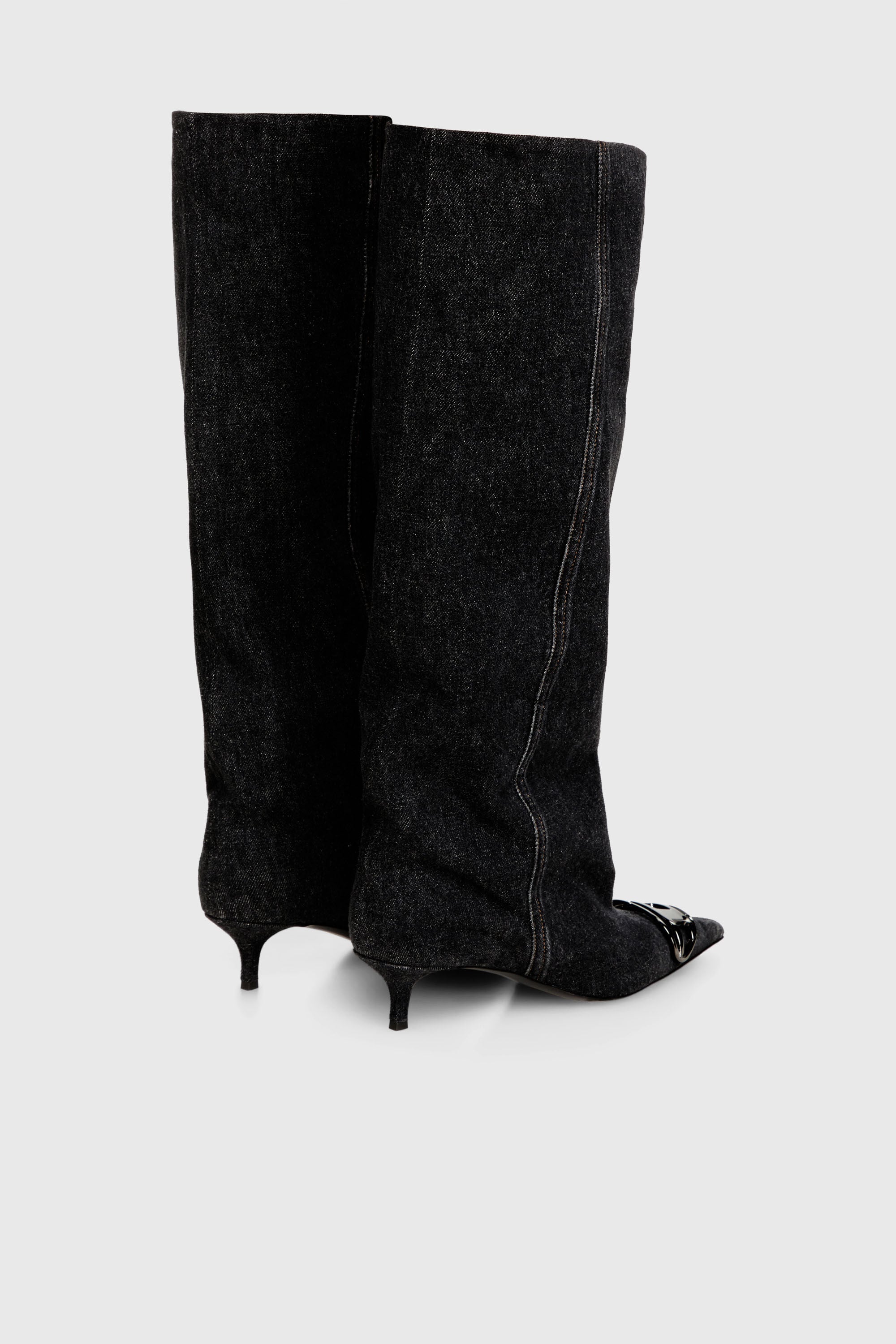Diesel - D-VENUS KB SLOUCHY, D-Venus-Bota slouchy hasta la rodilla en denim Mujer in Negro - 3