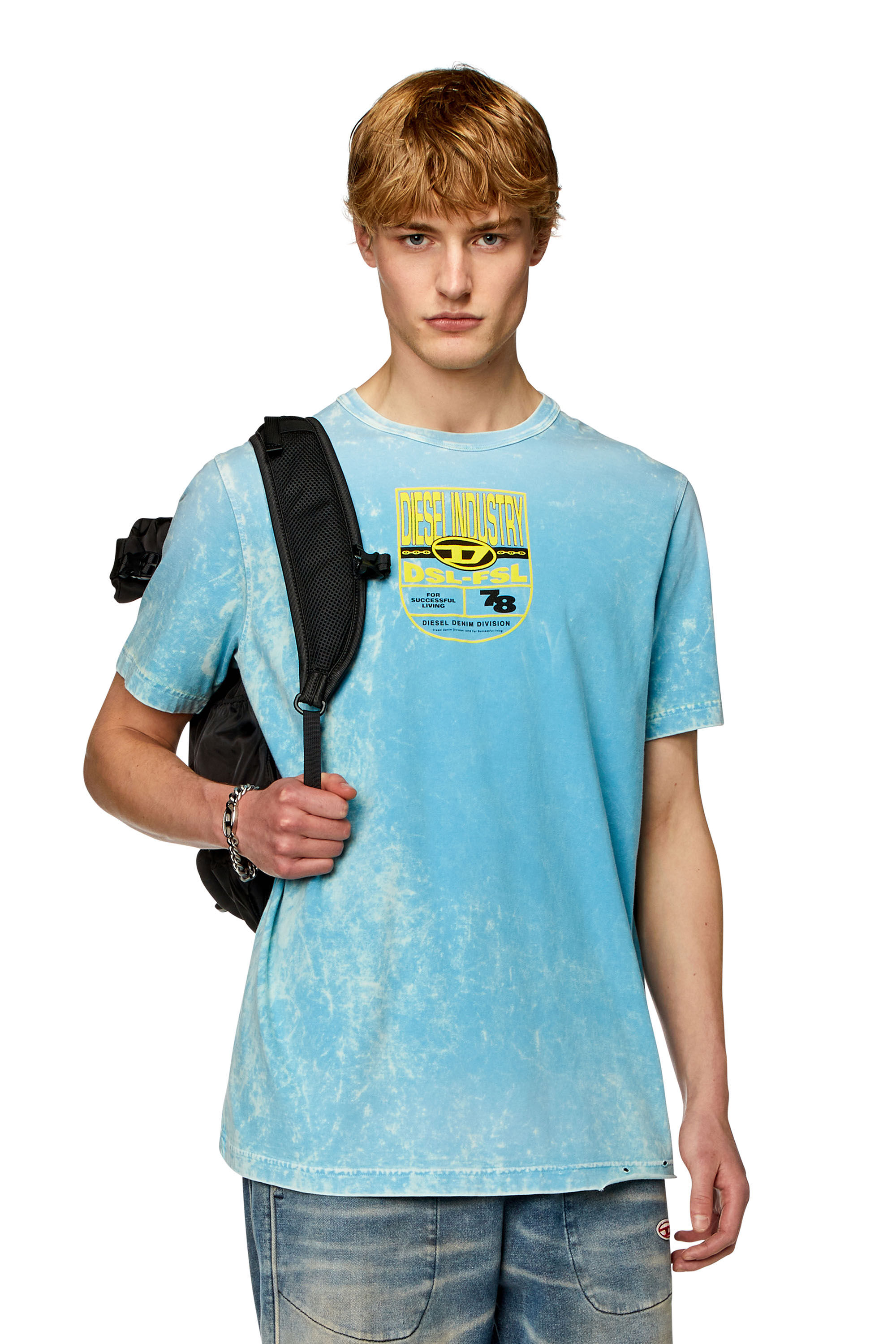 Men's Acid-wash T-shirt with crest logo print | Blue | Diesel
