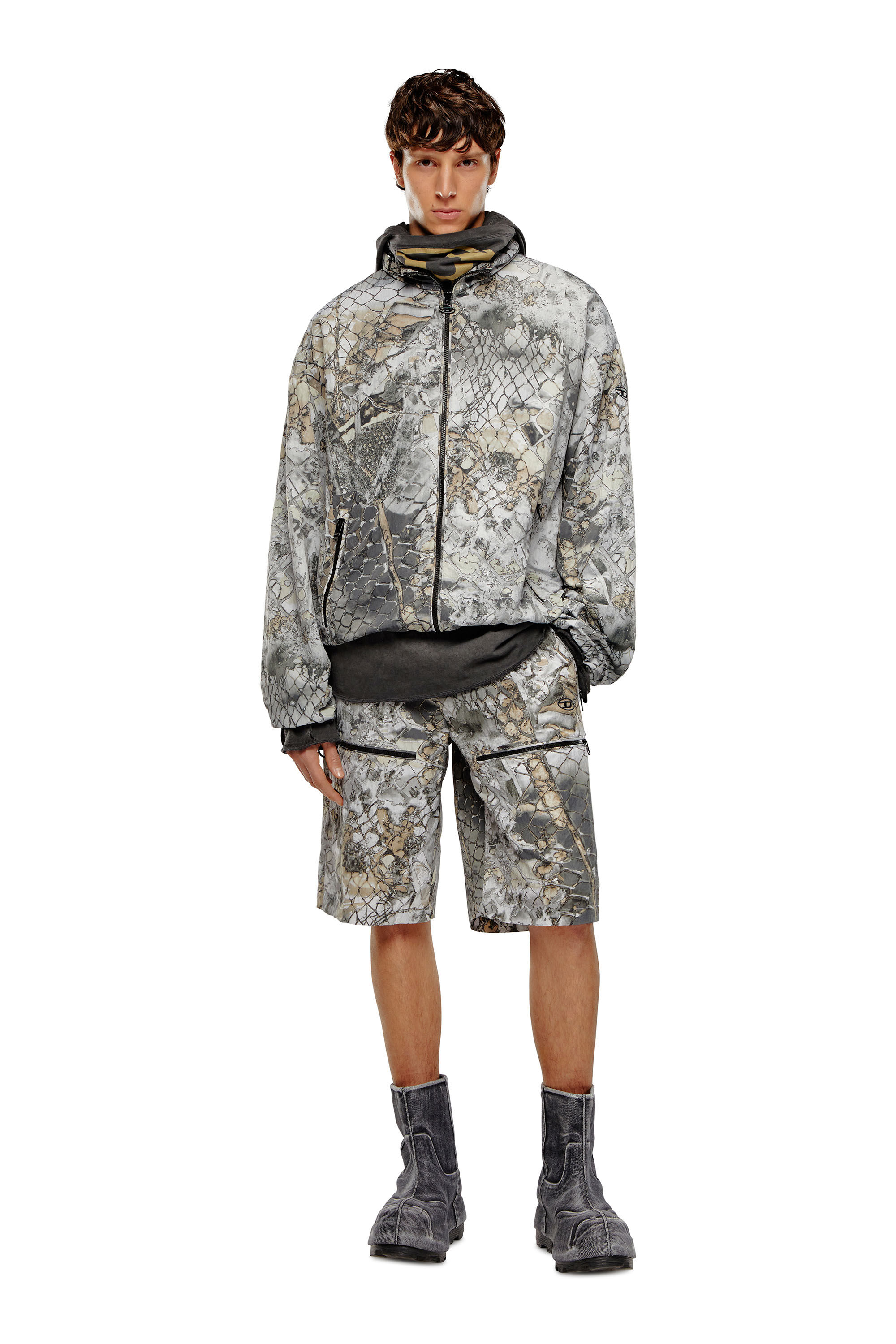 Diesel - P-MCKELL-SHORT-A, Male's Nylon cargo shorts with abstract print in Grey - 1