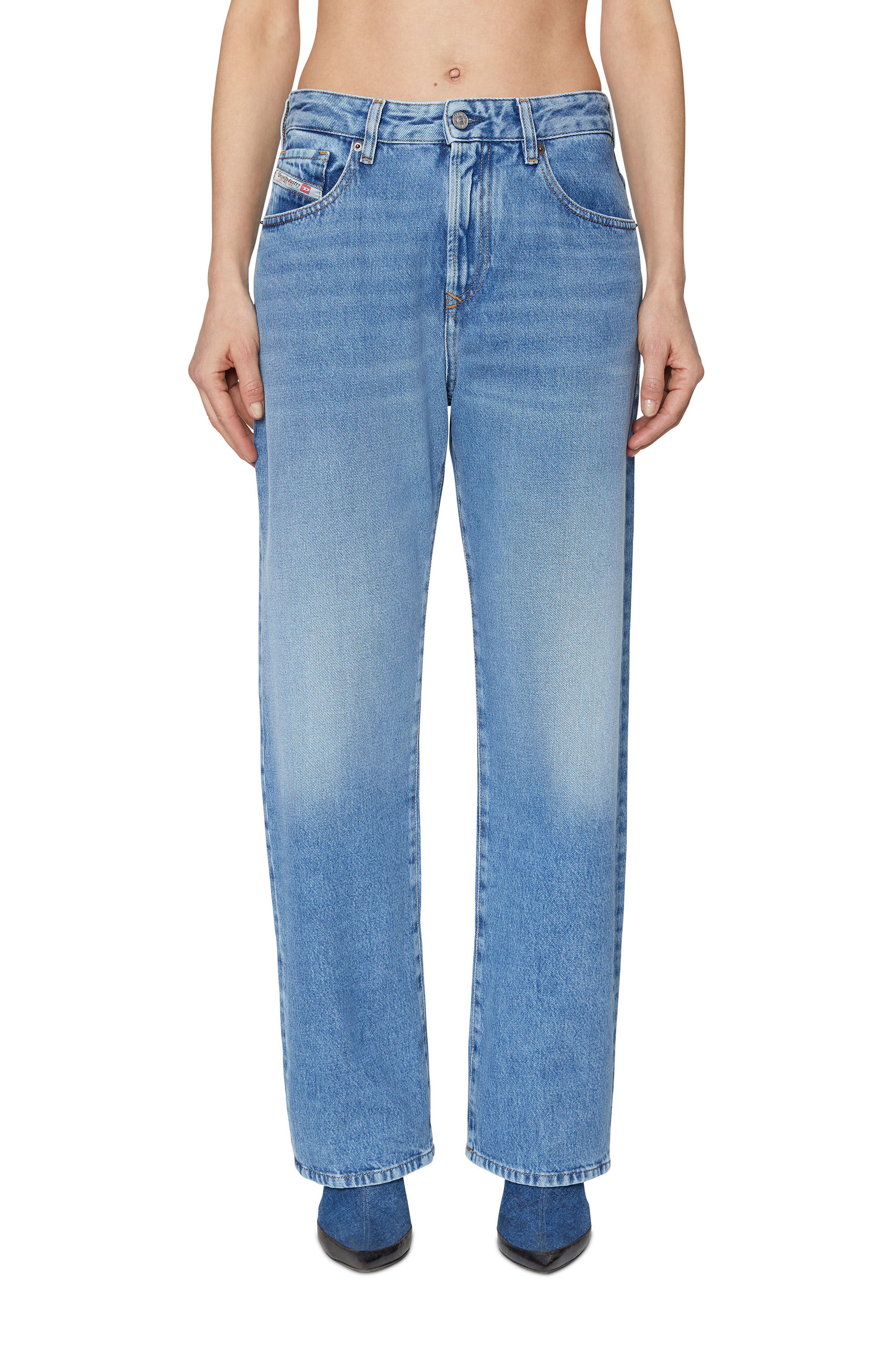 Diesel - Straight Jeans 1999 D-Reggy 09C16, Female's Straight Jeans - 1999 D-Reggy in Medium Blue - 3