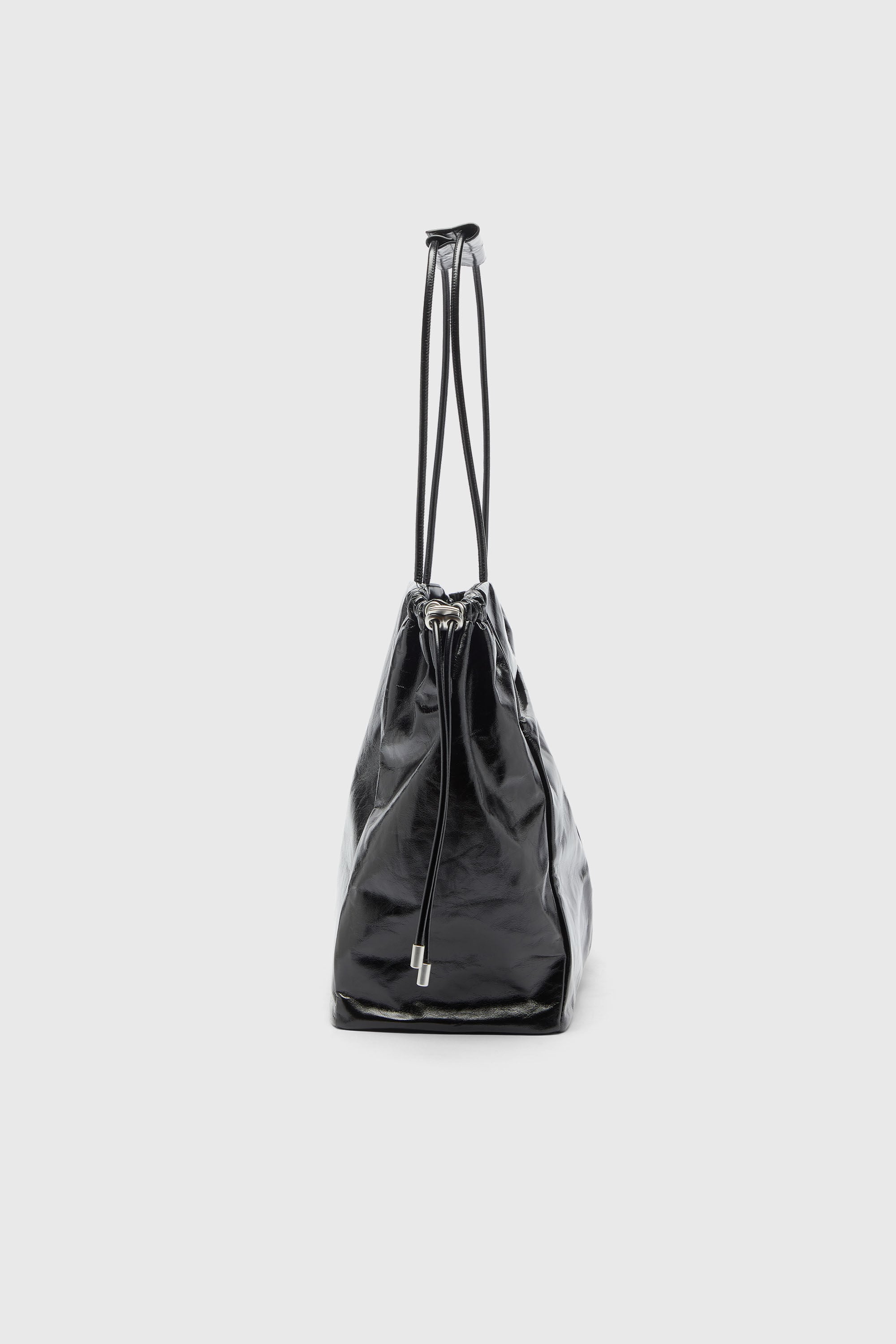 Diesel - SCRUNCH-D TOTE E/W, Scrunch-D - Bolso tote de piel brillante arrugada Mujer in Negro - 5