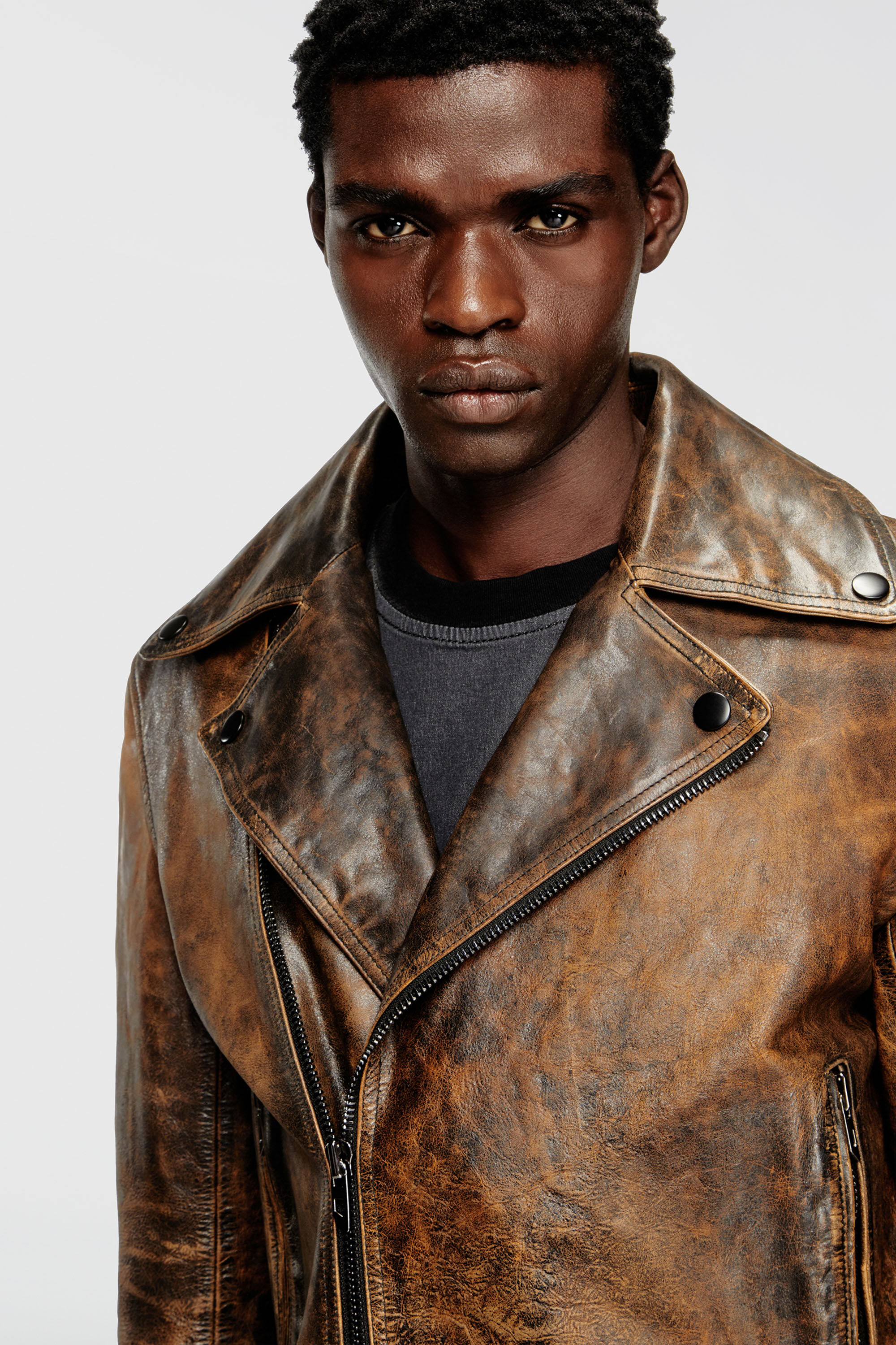 Diesel - L-EON, Man's Biker jacket in treated leather in Brown - 4