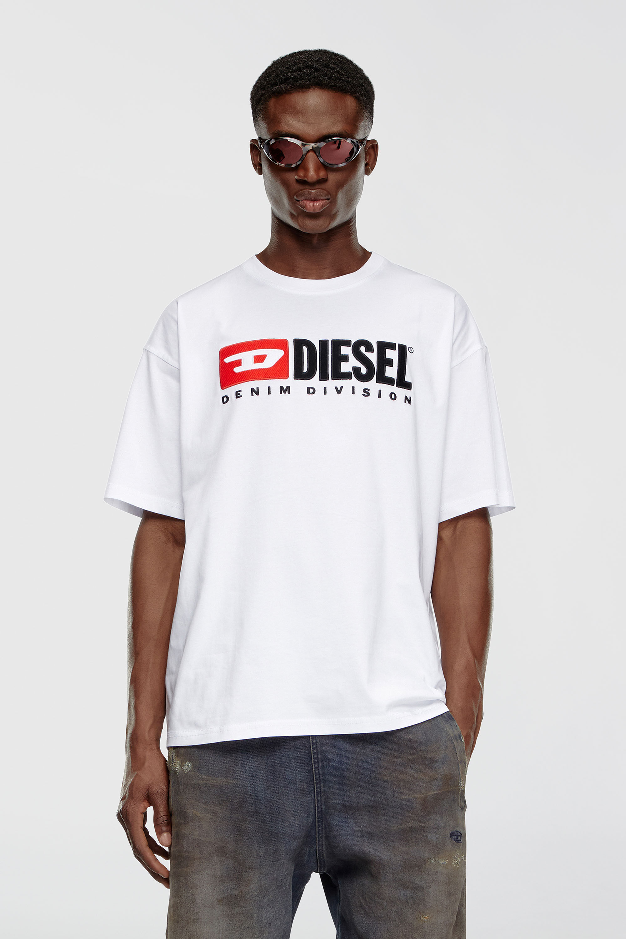 Men's T-shirt with Diesel patch logo | White | Diesel US