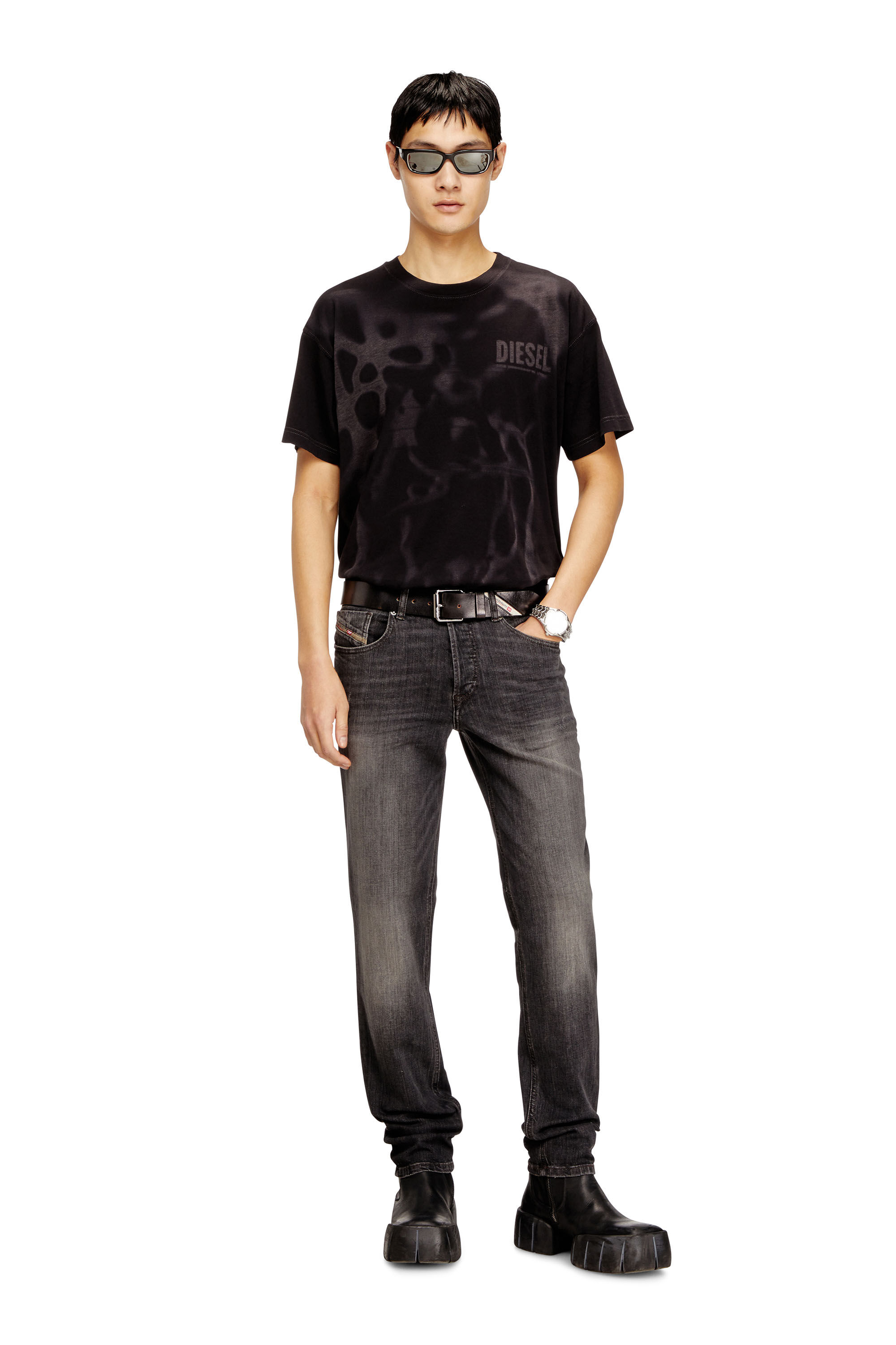 Men's Regular Jeans | Dark grey | Diesel 2023 D-Finitive