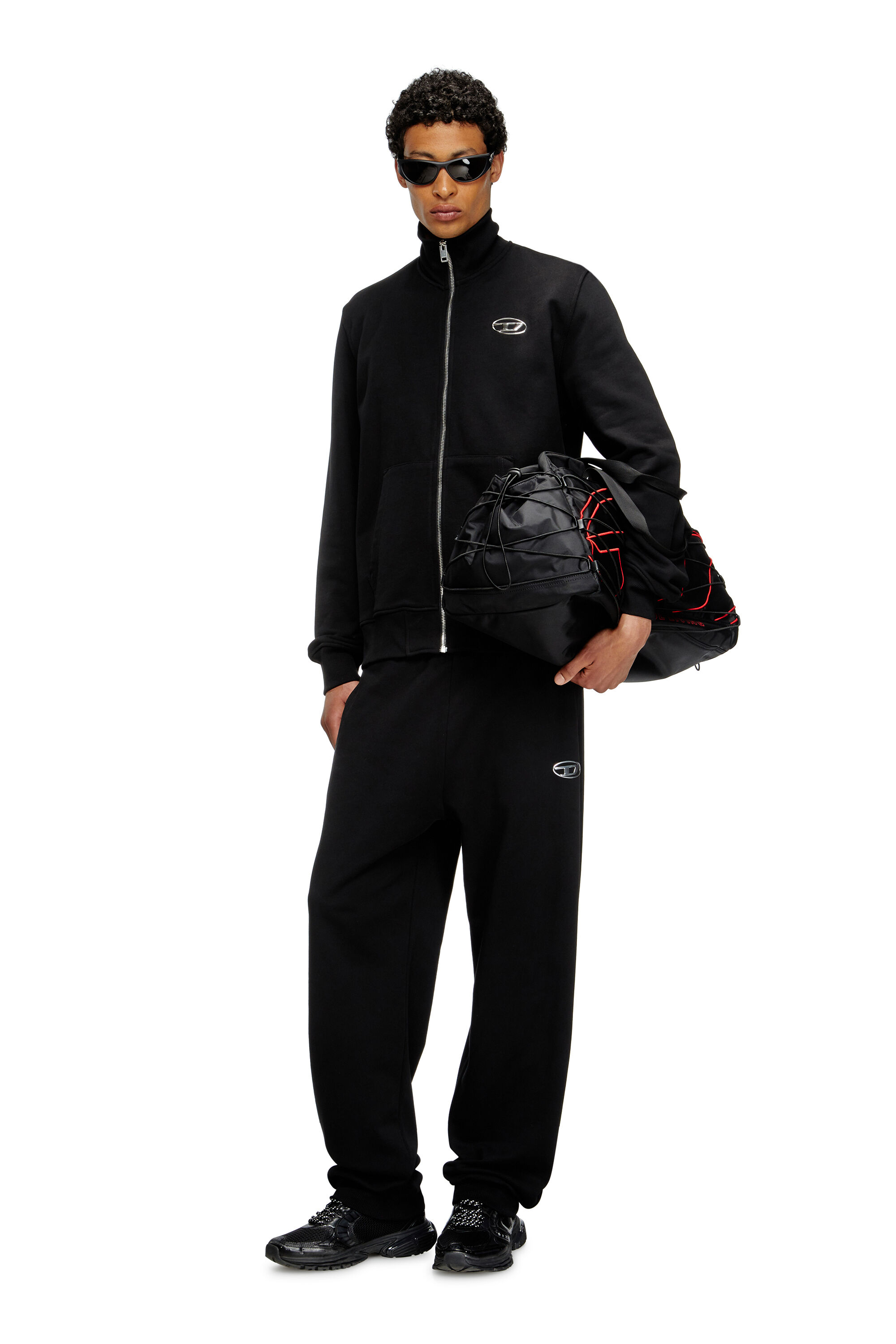 Diesel - TECH-D DUFFLE X, Tech-D-Sac polochon en nylon avec broderie Oval D Mixte in Noir - 6