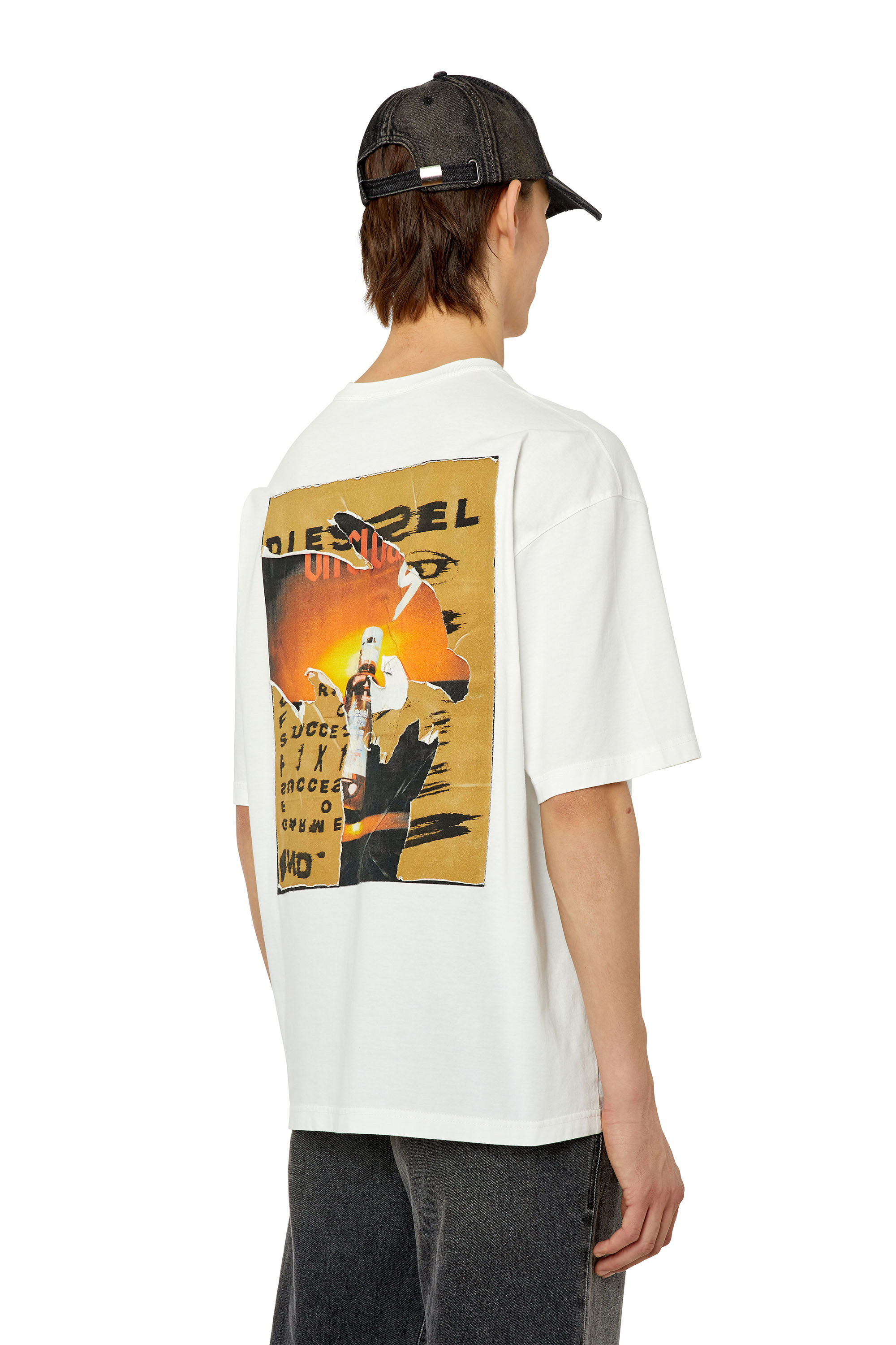 ★DIESEL★デストロイドエフェクトプリント T-WASH-POFF Tシャツ T-WASH-POFF Man: T-shirt with peel-off patches | Diesel