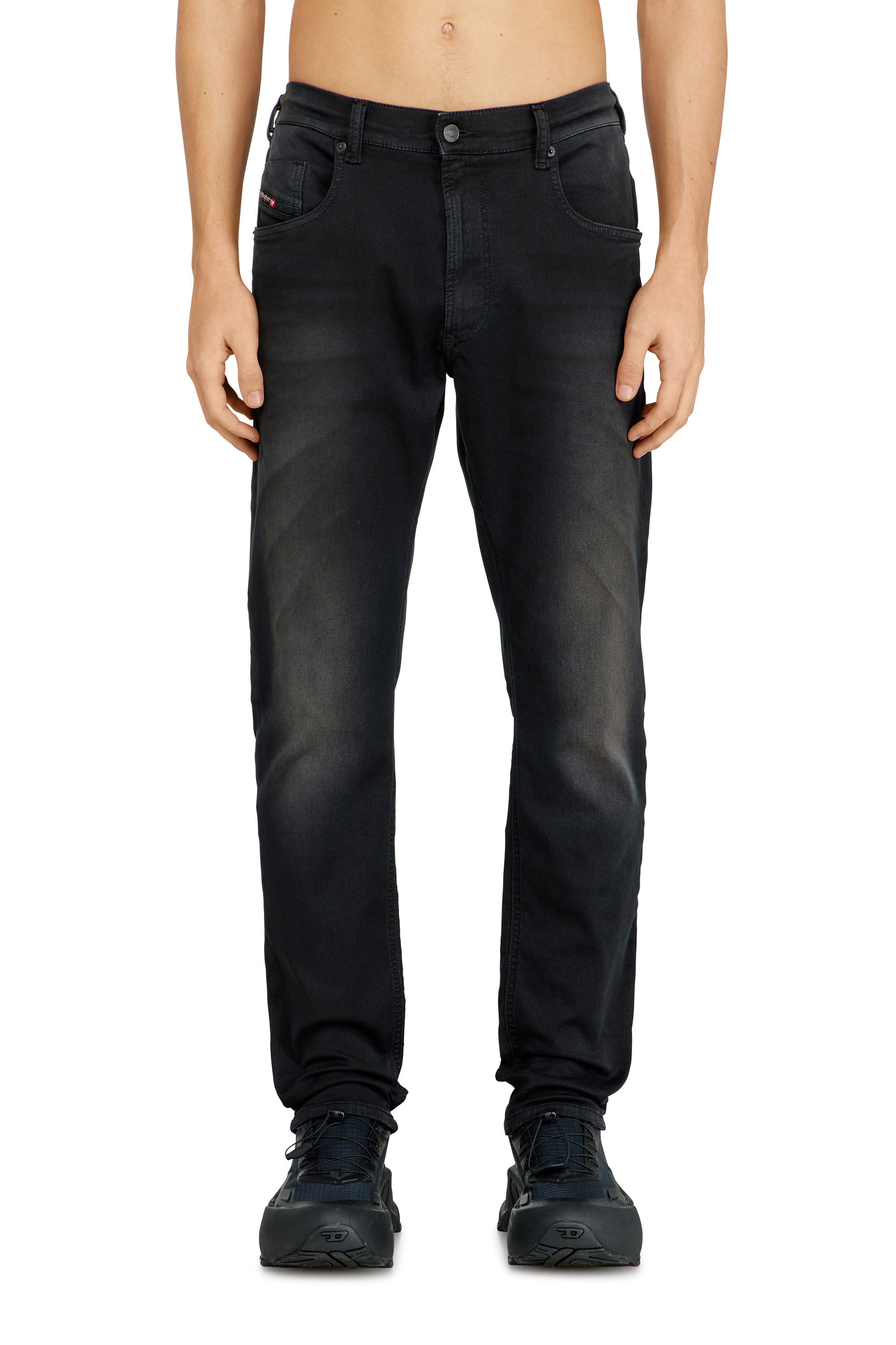 Diesel - Male's Regular 2032 D-Krooley-BW Joggjeans&reg; 0670M, Black - 3