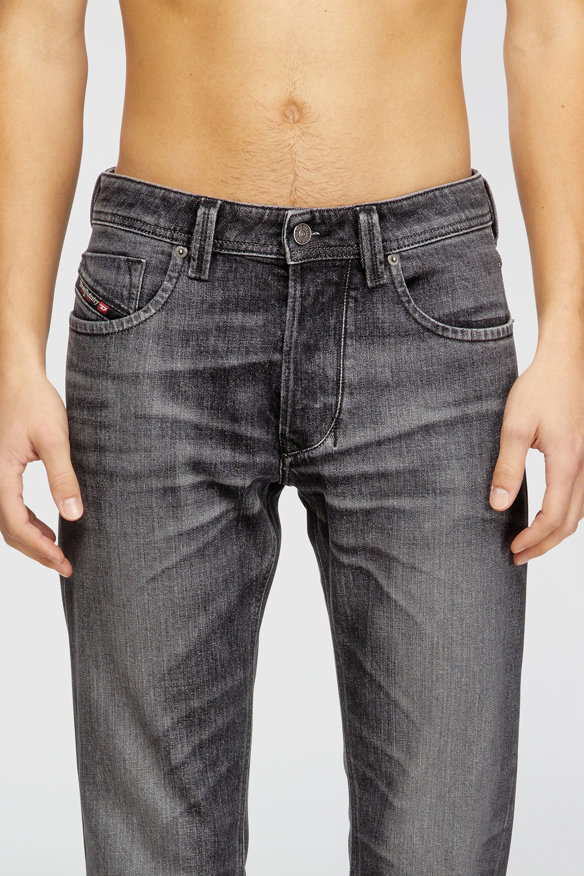 Diesel - Regular Jeans 1985 Larkee 09N49 Homme, Gris - Image 5