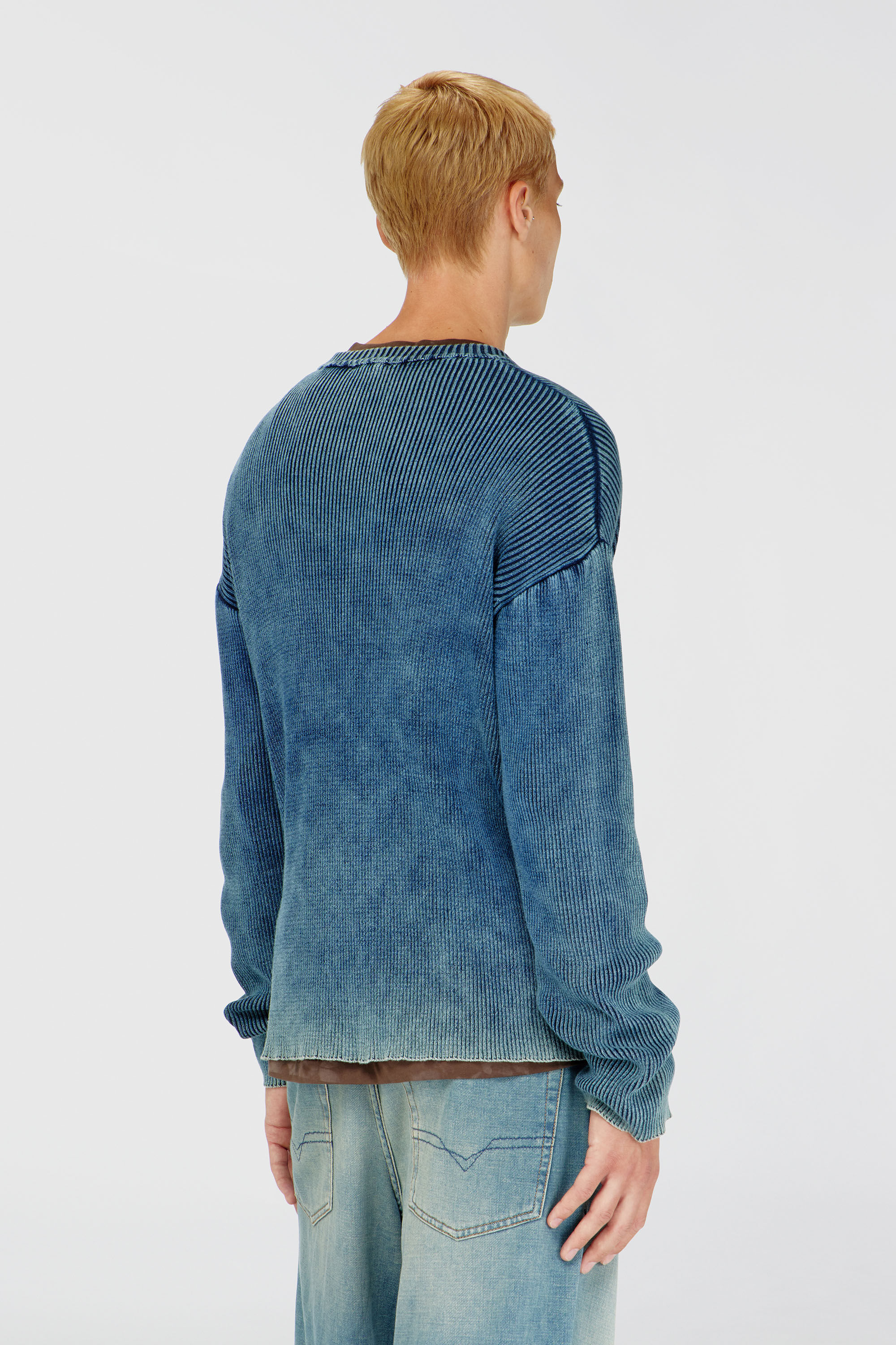 Diesel - K-DARREN-D, Man's Cut-out ribbed jumper with Oval D plaque in Blue - 4