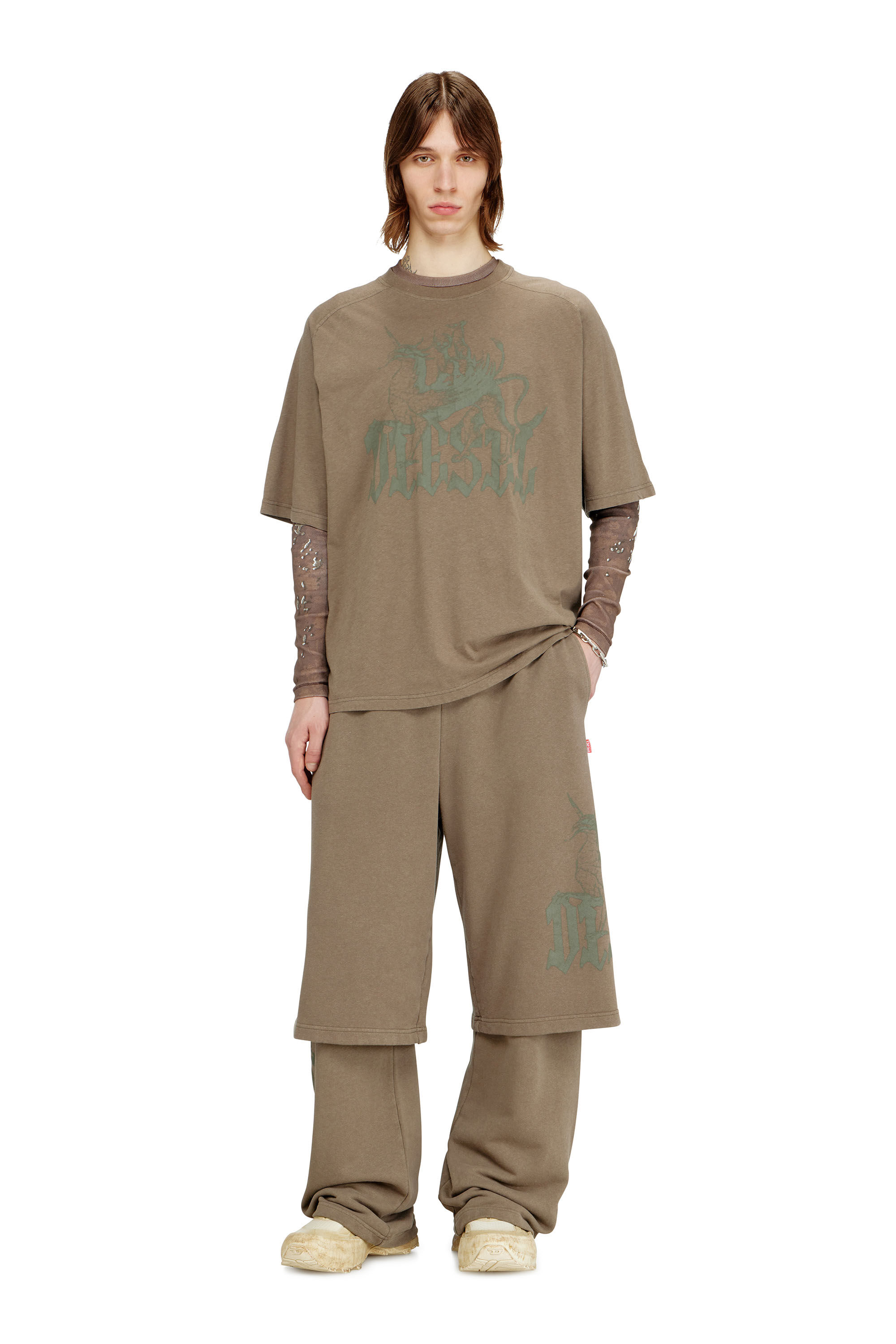 Men's Treated longline shorts with print | Beige | Diesel US