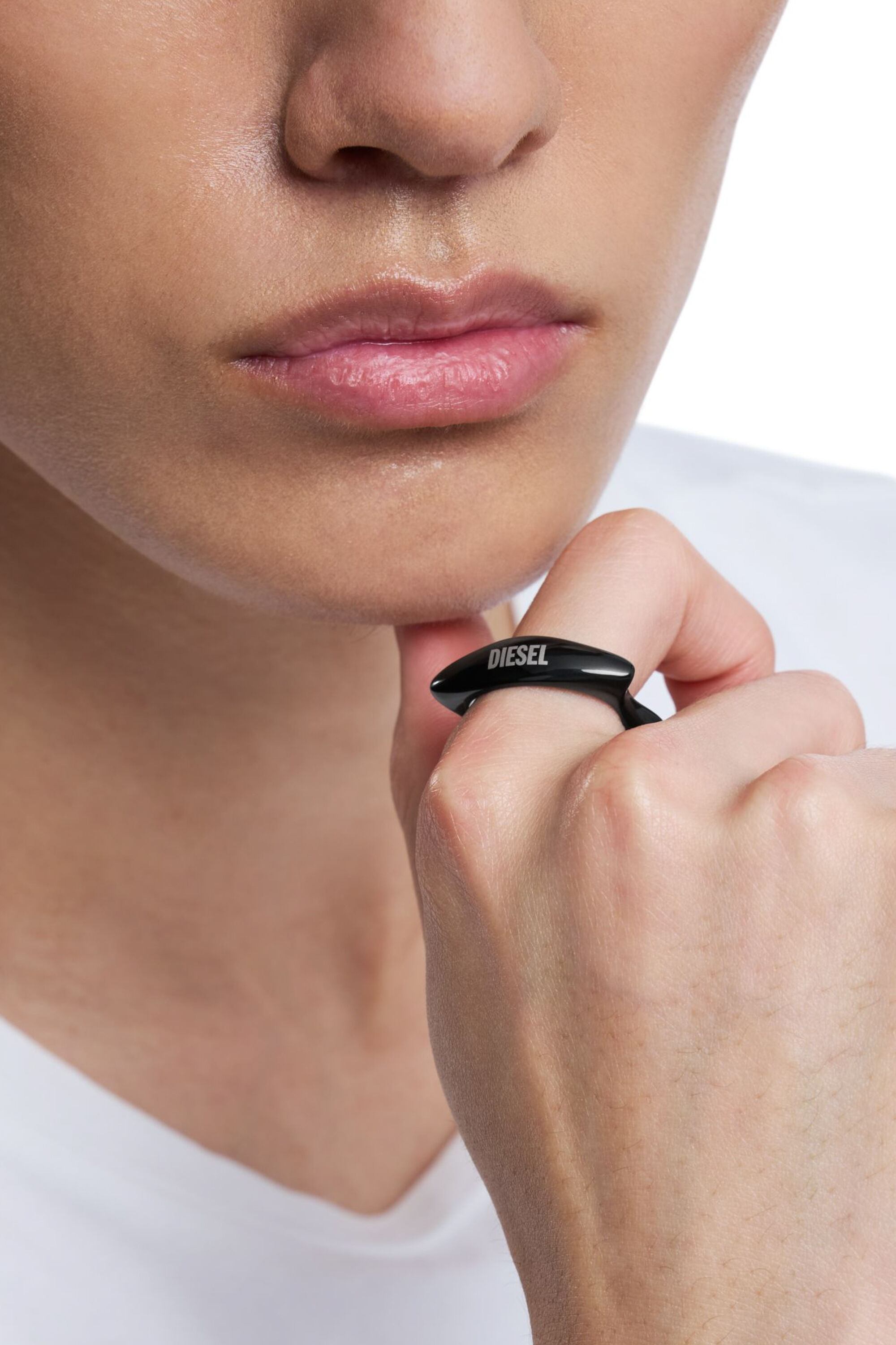 Women's Black stainless steel band ring | Black | Diesel {{Country}}