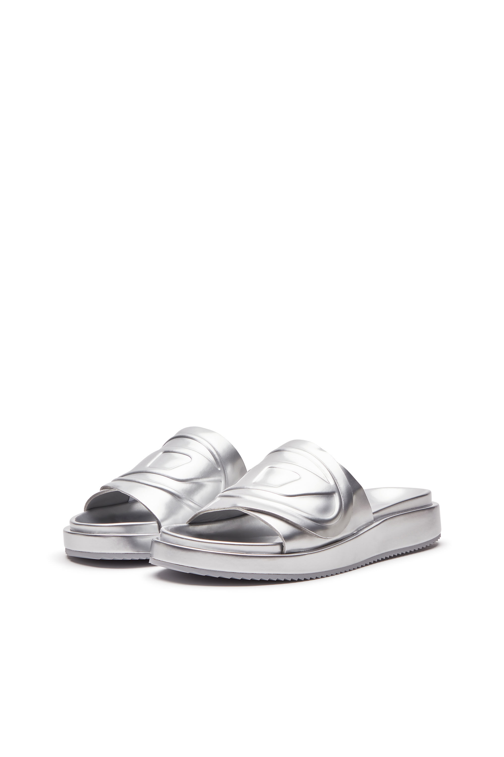 Diesel - SA-SLIDE D OVAL W, Female's Sa-Slide D-Metallic slide sandals with Oval D strap in Silver - 8