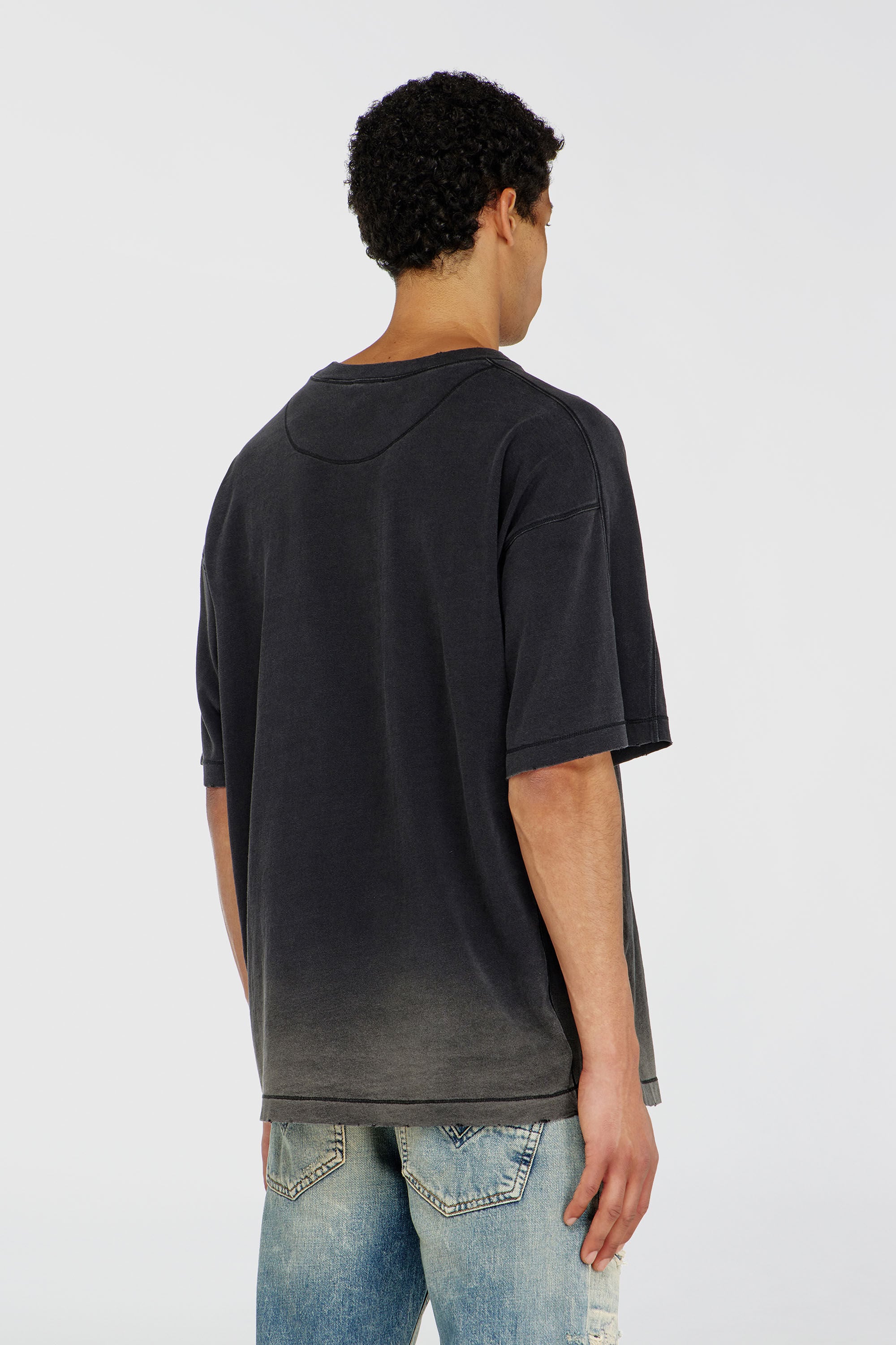 Diesel - T-CROX, T-shirt en coton &agrave; effet d&eacute;grad&eacute; Homme in Noir - 4