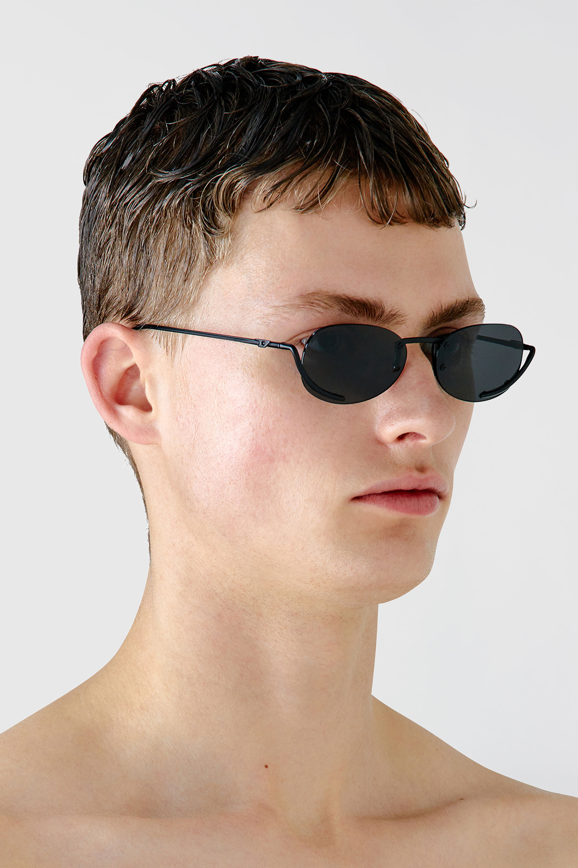 Women's Oval sunglasses | Black | Diesel {{Country}}