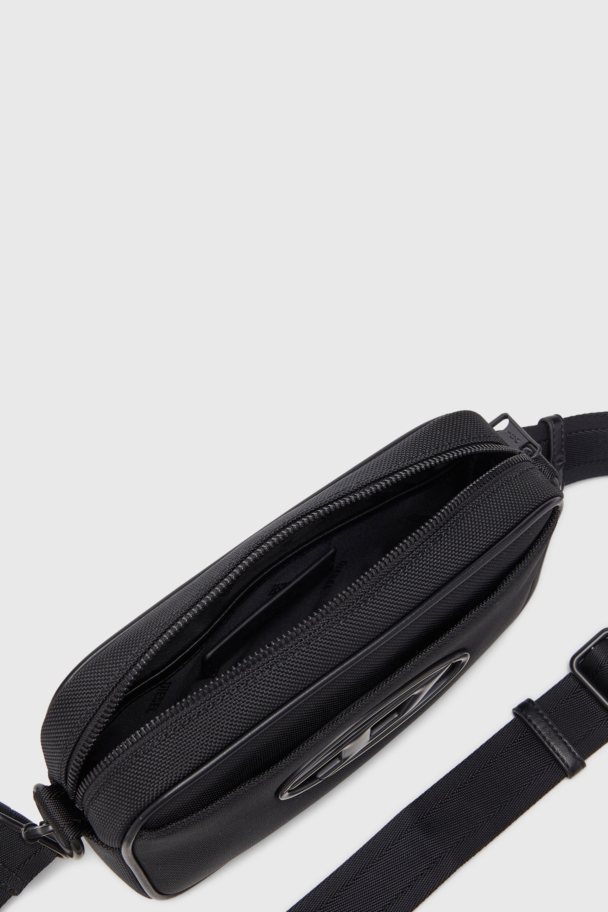 Diesel - HOLI-D CAMERA BAG, Unisex's Holi-D - Crossbody in nylon with internal pocket in Black - 3