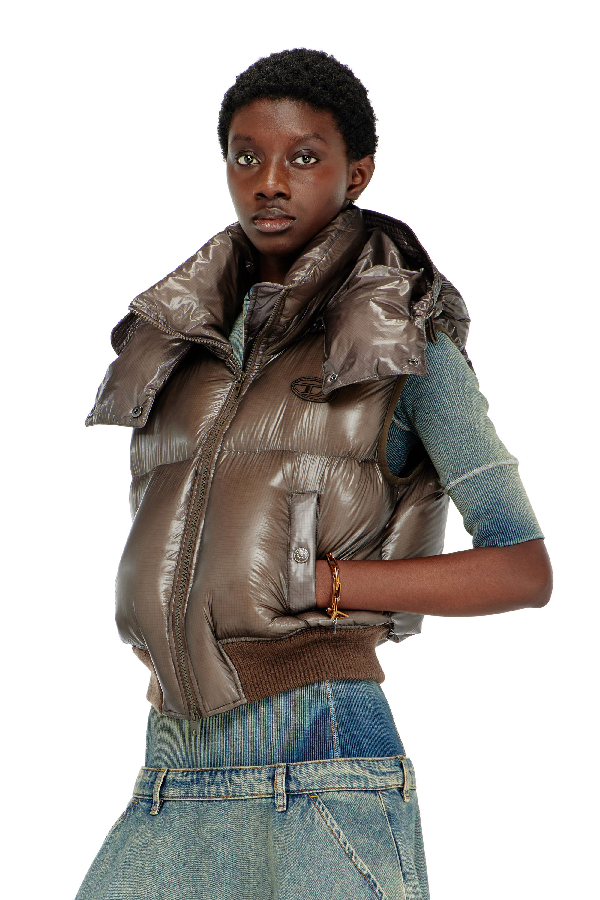Diesel - W-PEYT-SSL-NEW-T1, Female's Down vest in ripstop with detachable hood in Brown - 3