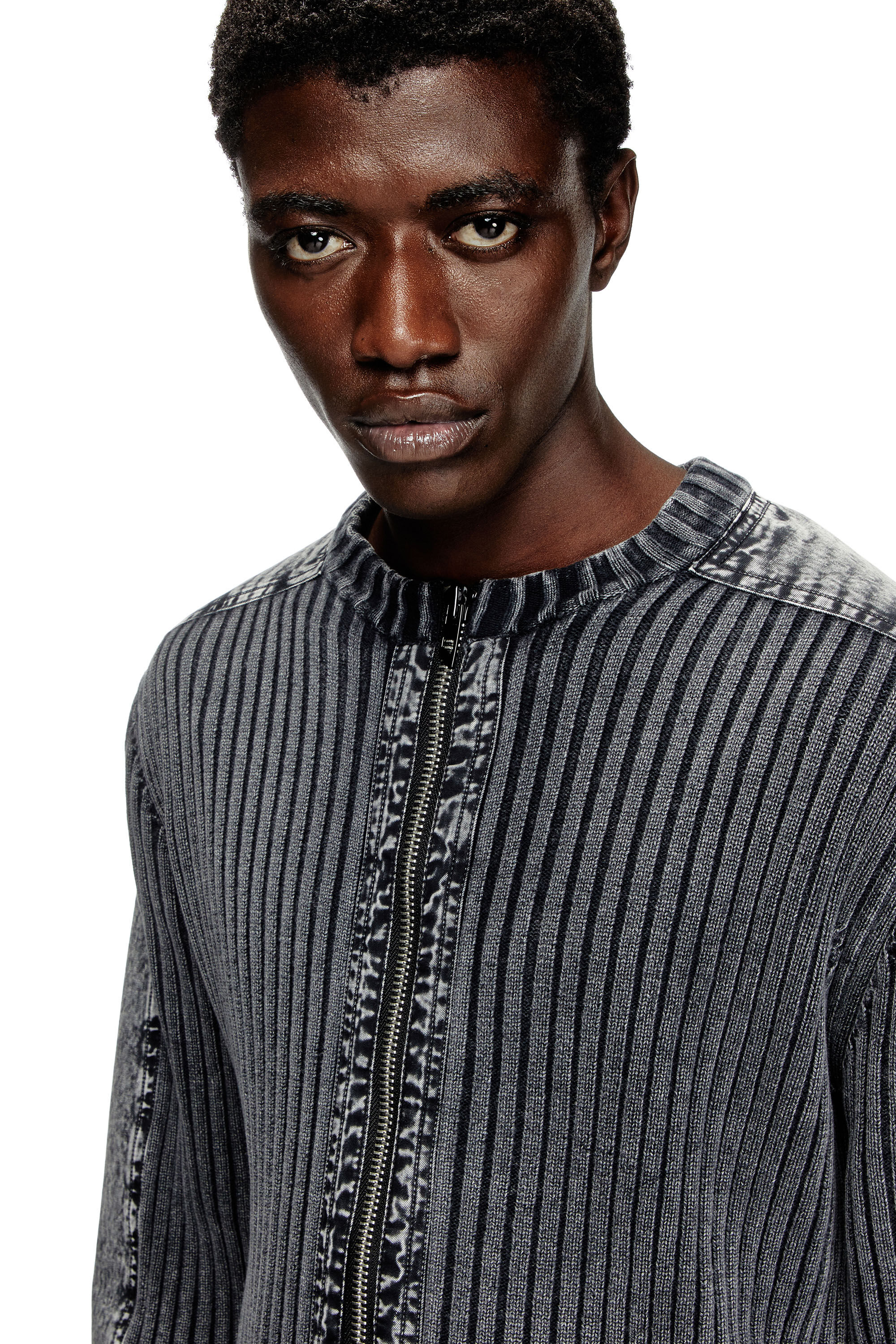Diesel - K-MATTY, Cardigan zippé avec bandes de manches en denim Homme in Gris - 5