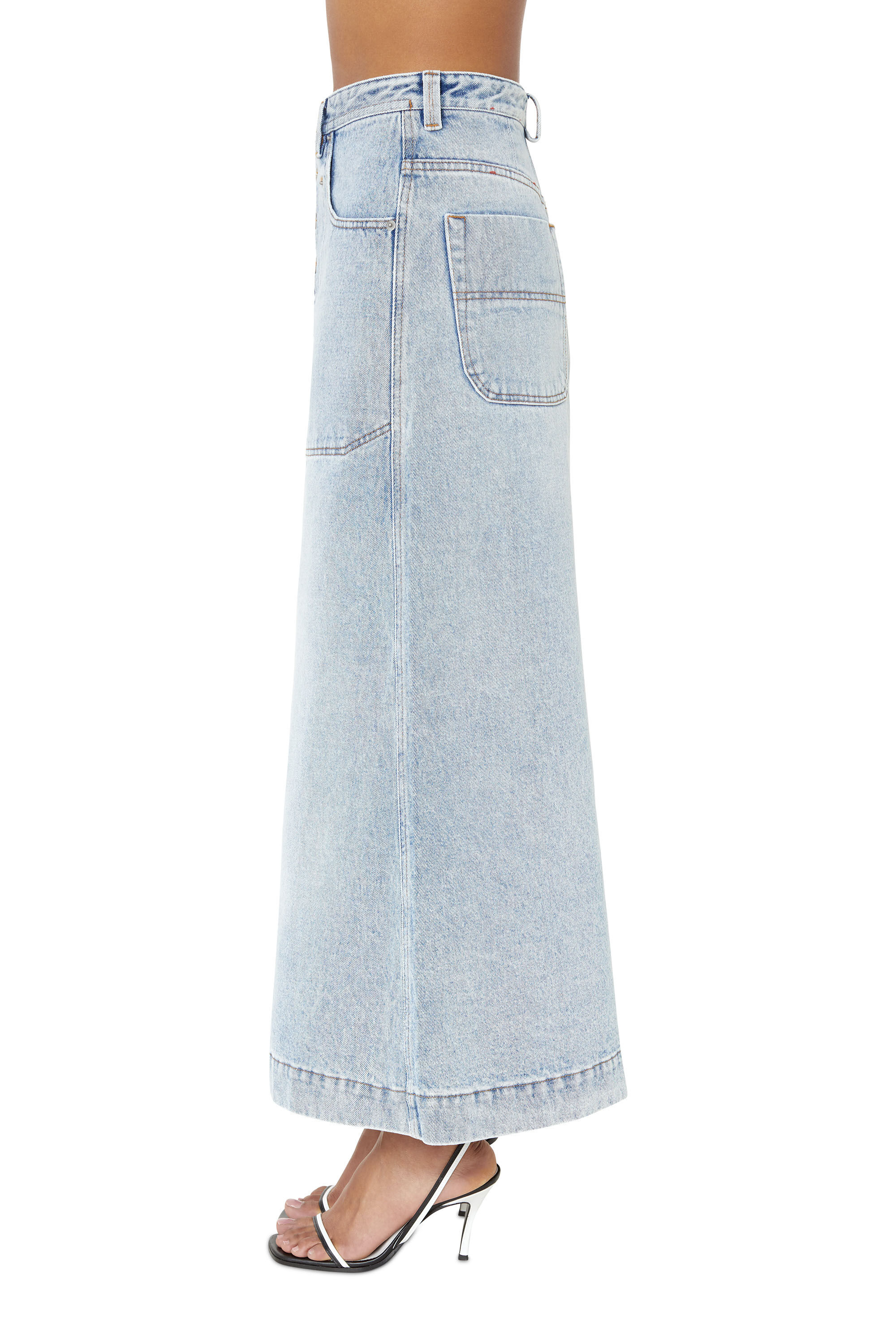 Diesel - DE-ALBUS-L A-LINE LONG SKIRT, Jupe trapèze en denim Femme in Bleu - 5