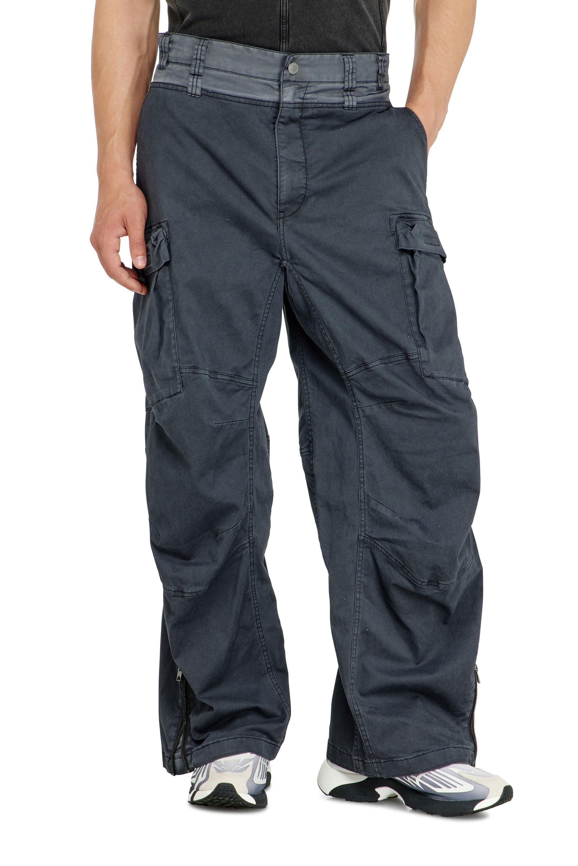 Men's Cargo pants in cotton and nylon | Blue | Diesel