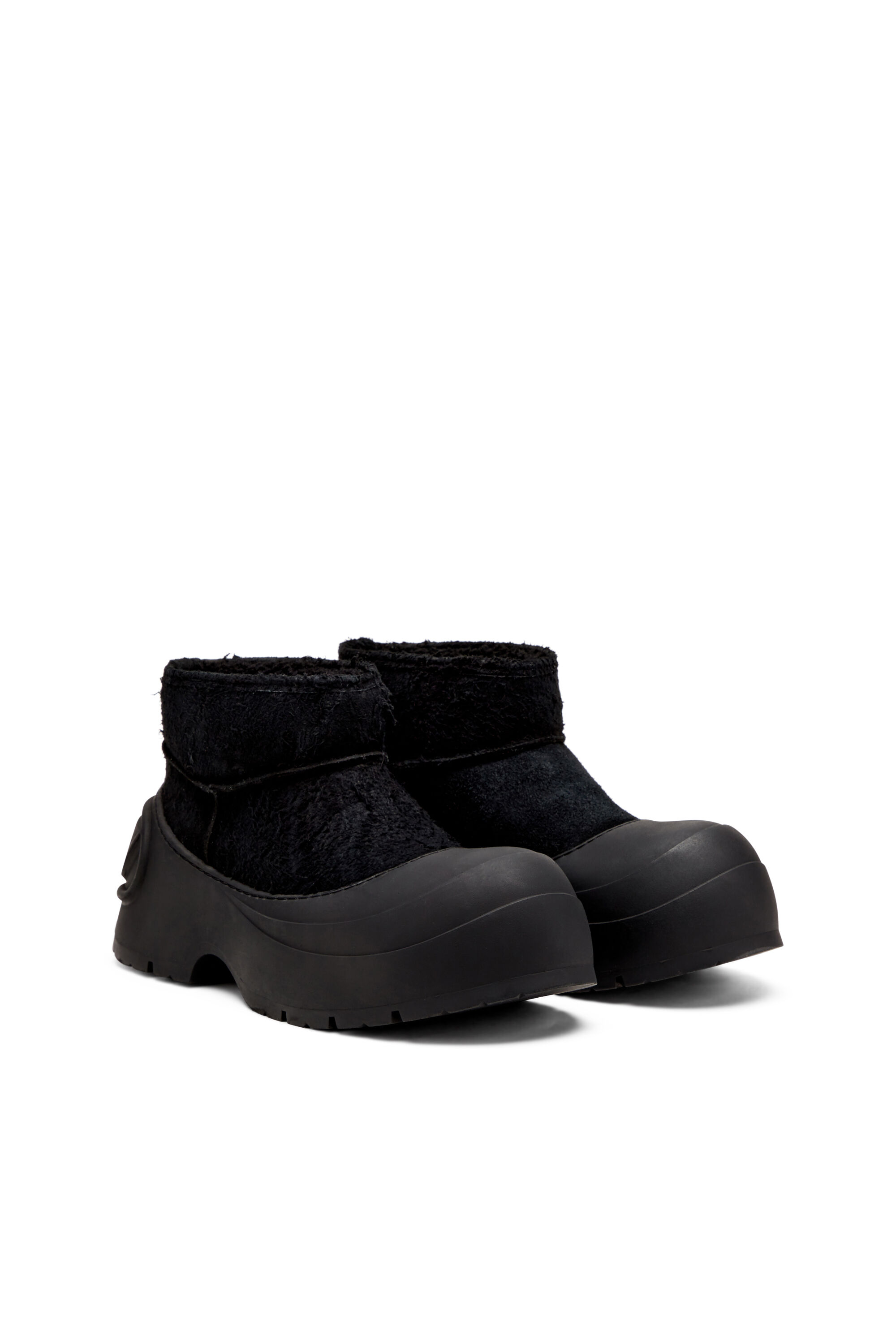 Men's D-Donald-Chunky ankle boot with lug sole | Black | Diesel