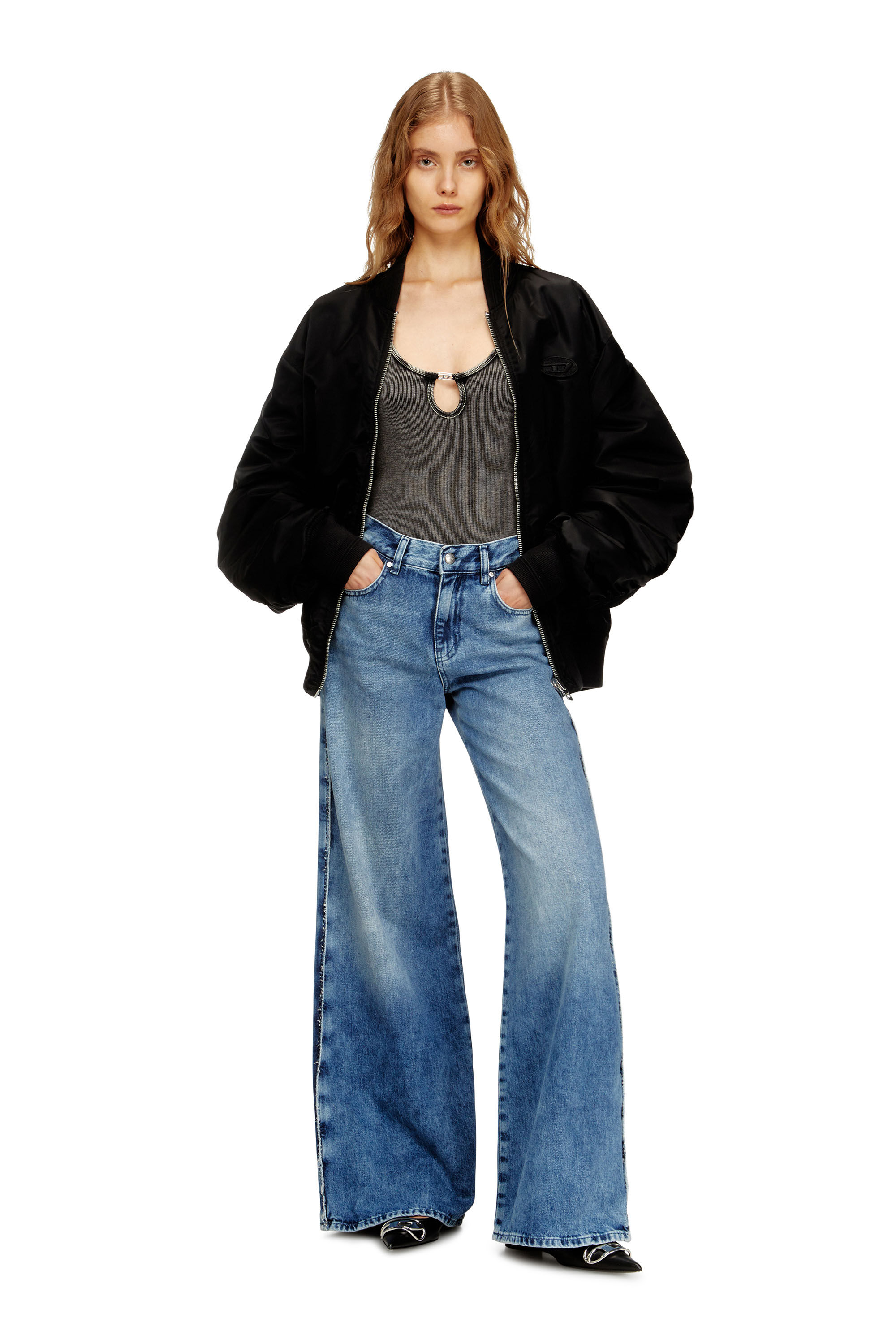 Diesel - Female's Flare Jeans 1978 D-Akemi 0ADCJ, Medium Blue - 1